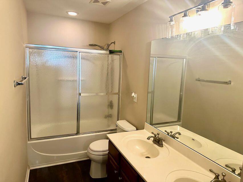 1333 Song Sparrow Way