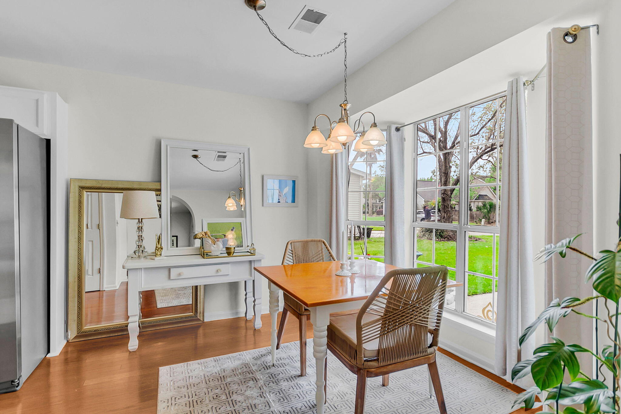 2524 Palmetto Hall Boulevard