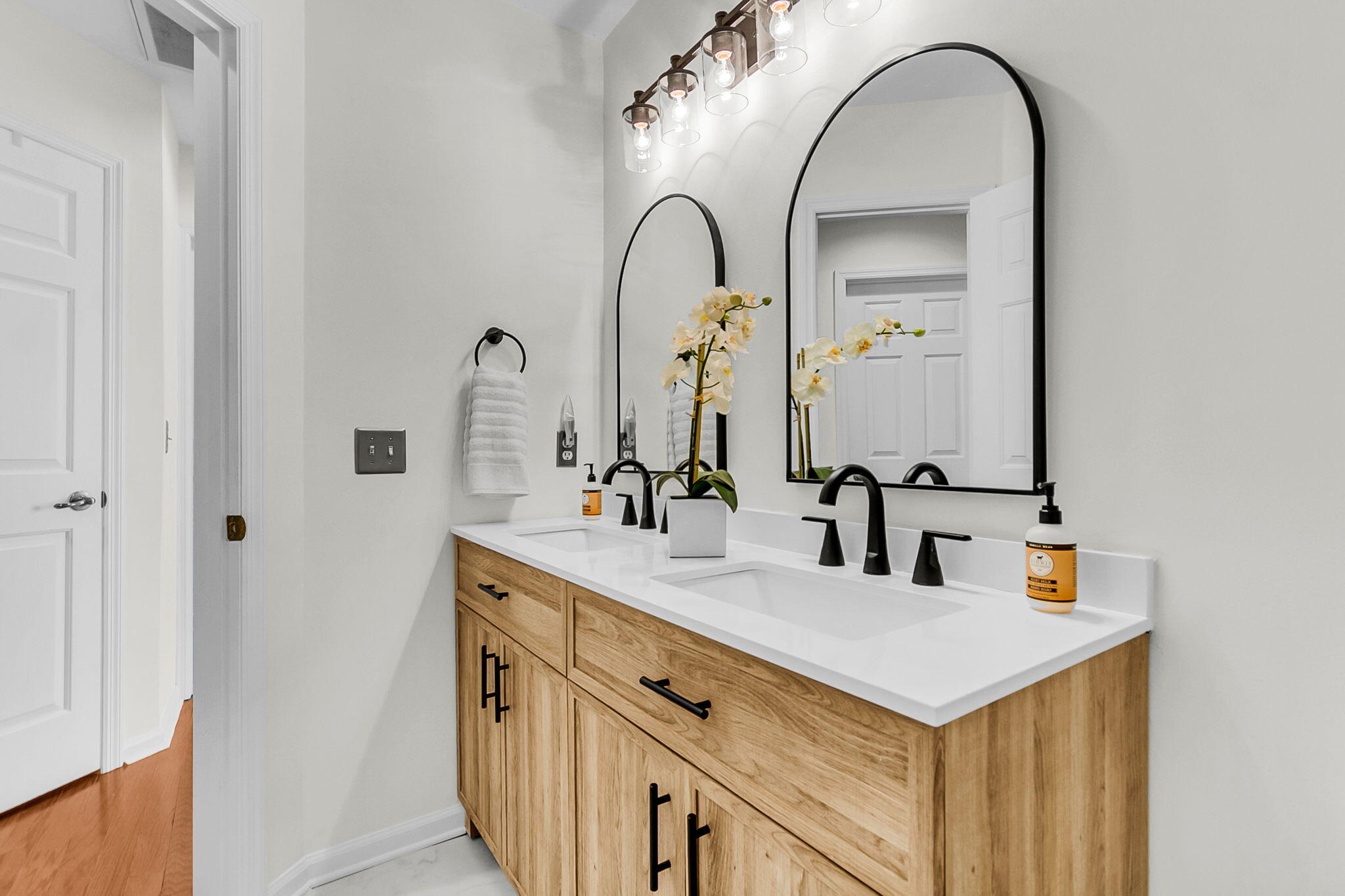 2524 Palmetto Hall Boulevard