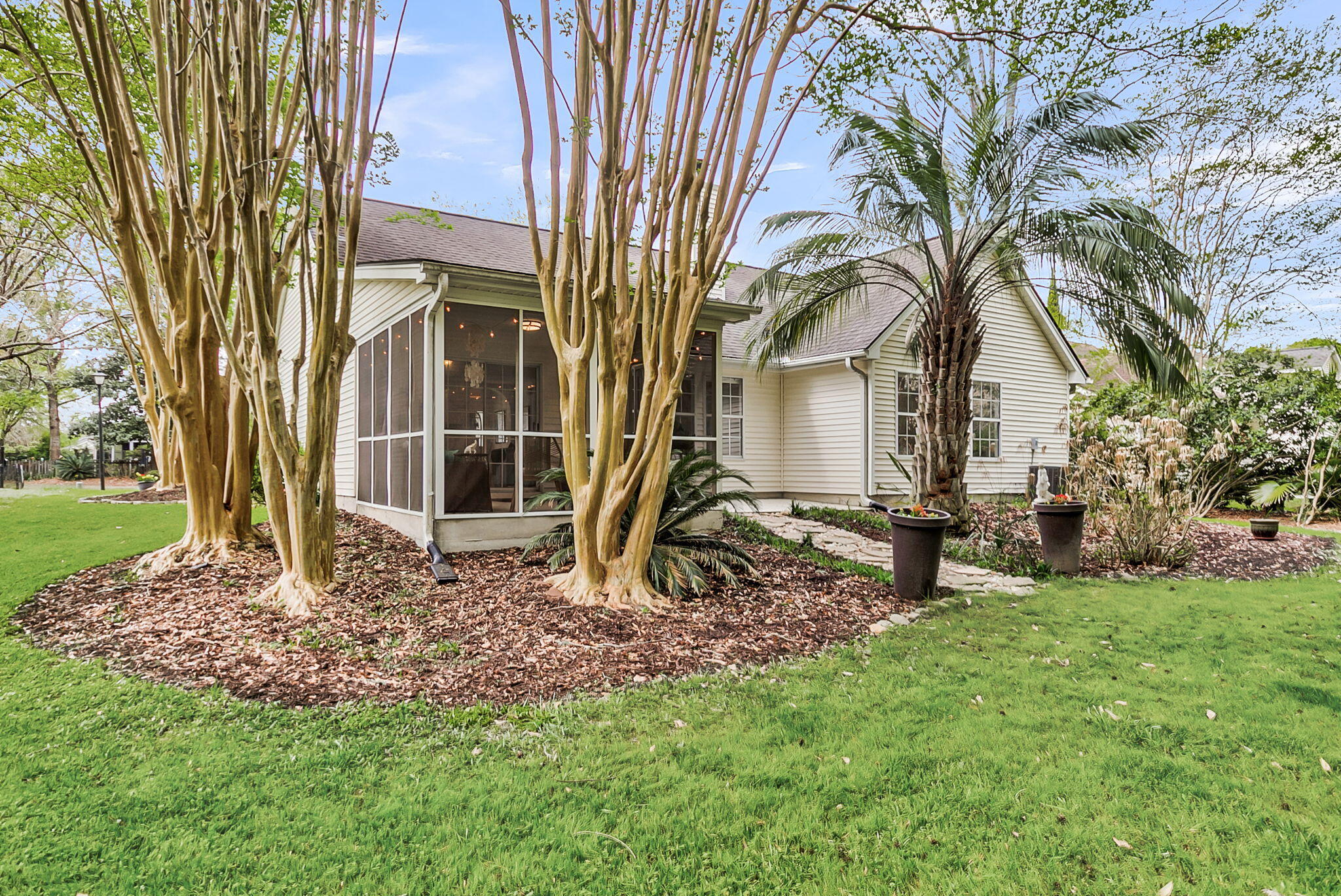 2524 Palmetto Hall Boulevard