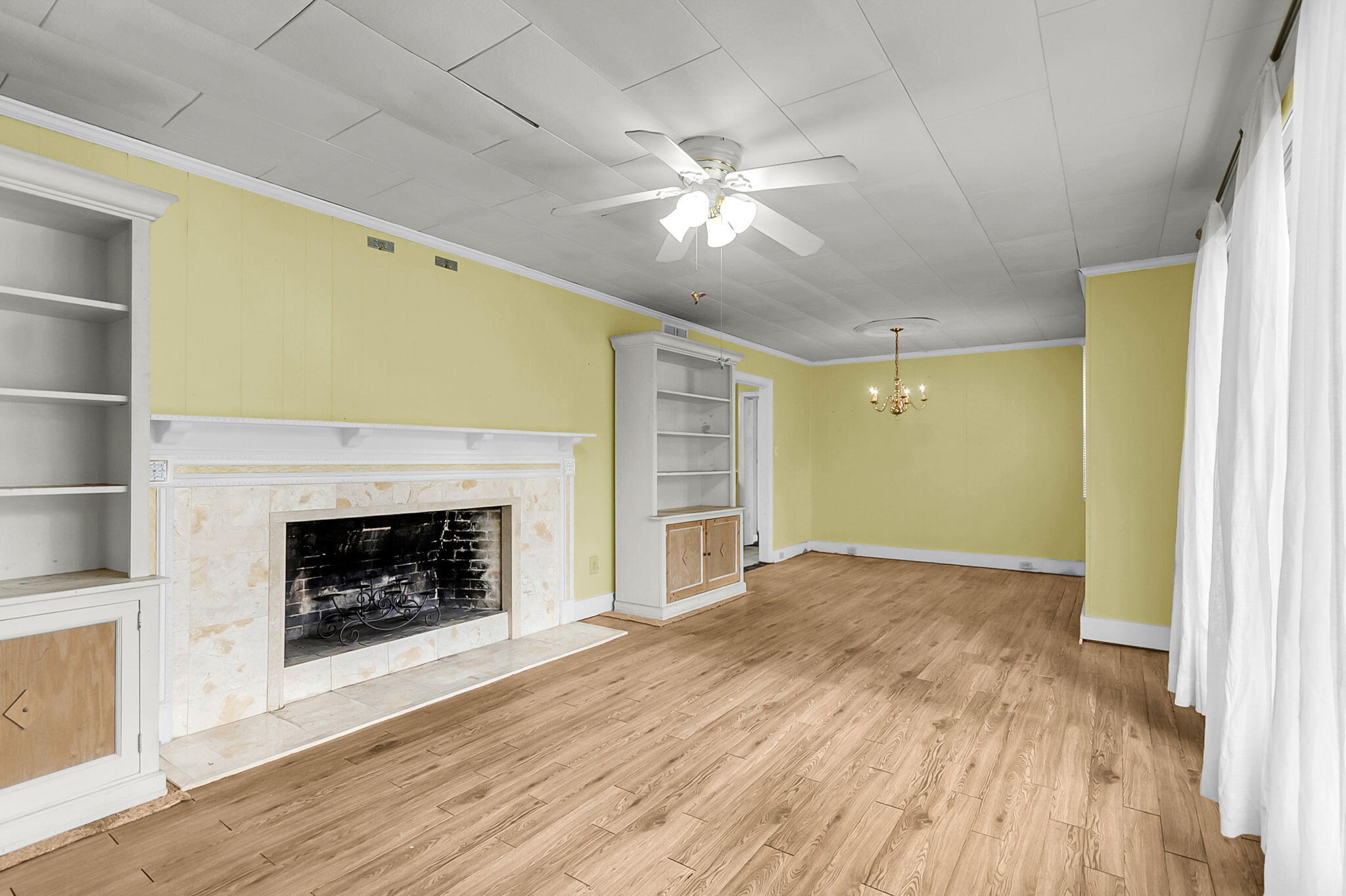 214 E 4th South Street