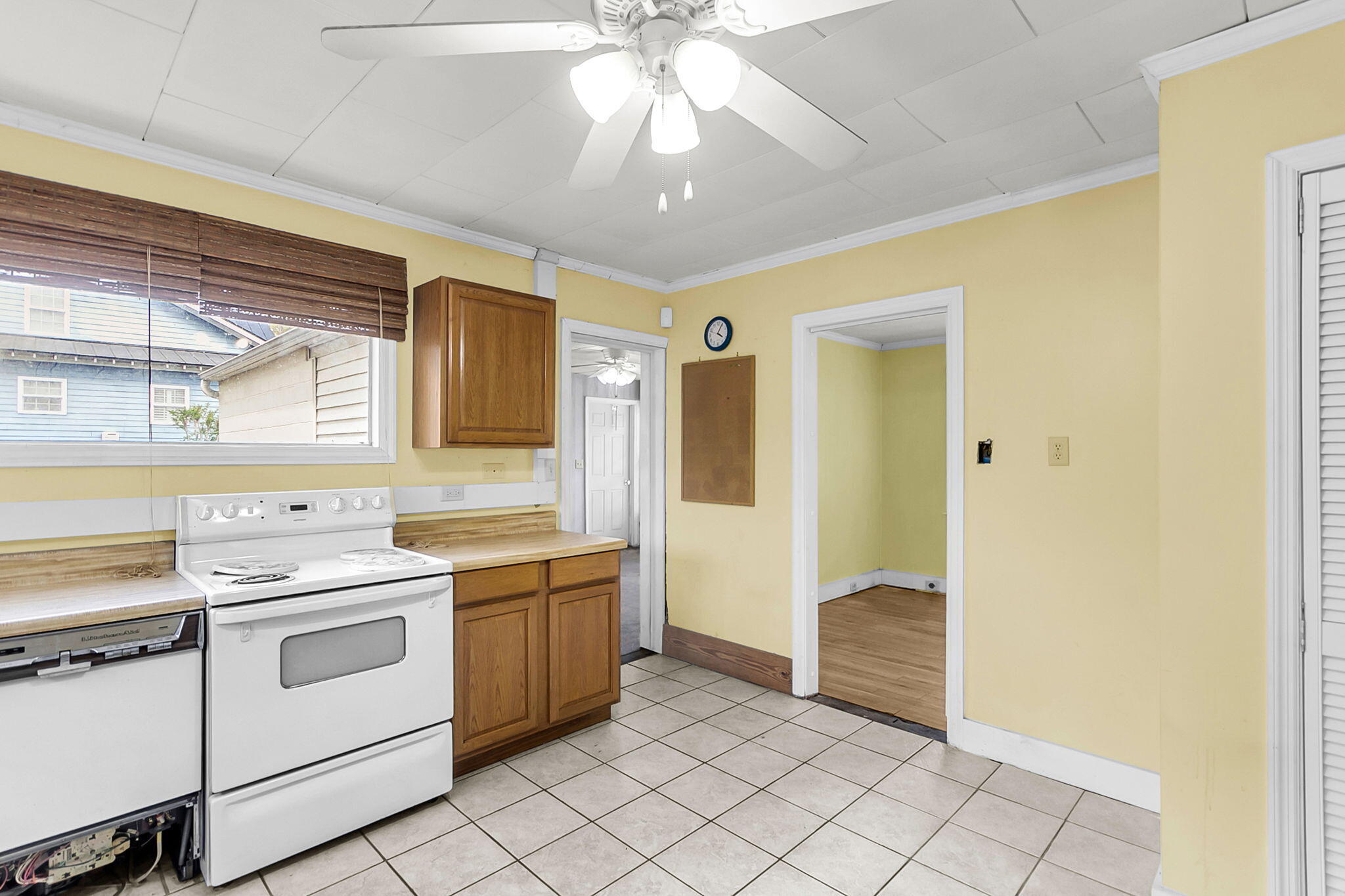 214 E 4th South Street
