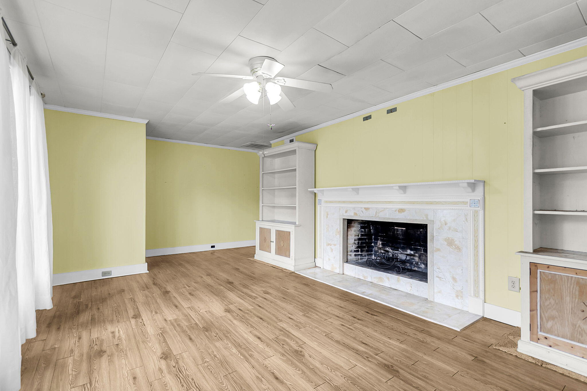214 E 4th South Street