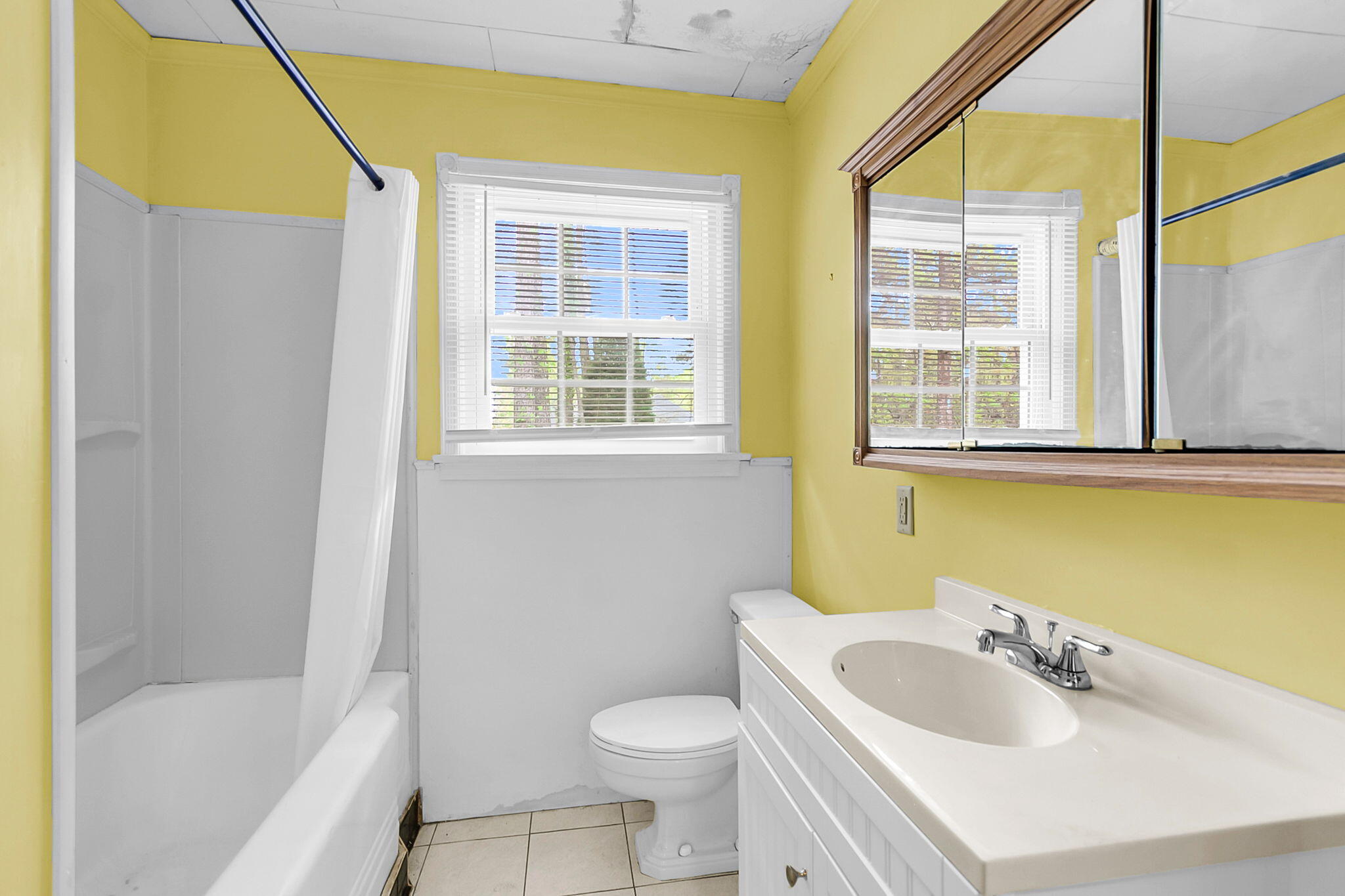 214 E 4th South Street