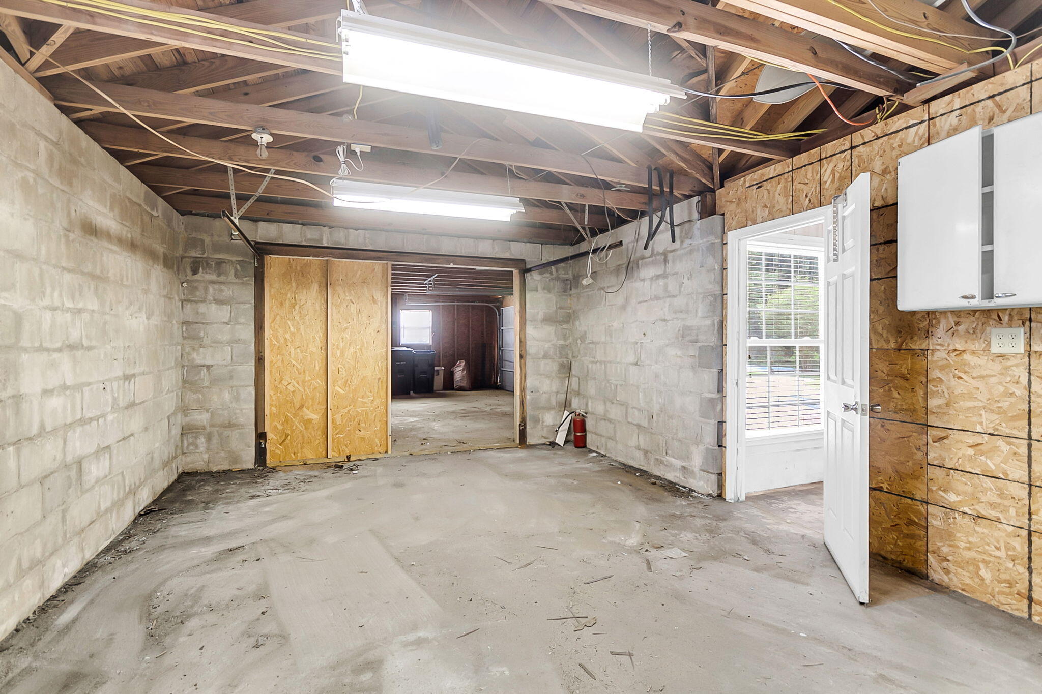 214 E 4th South Street