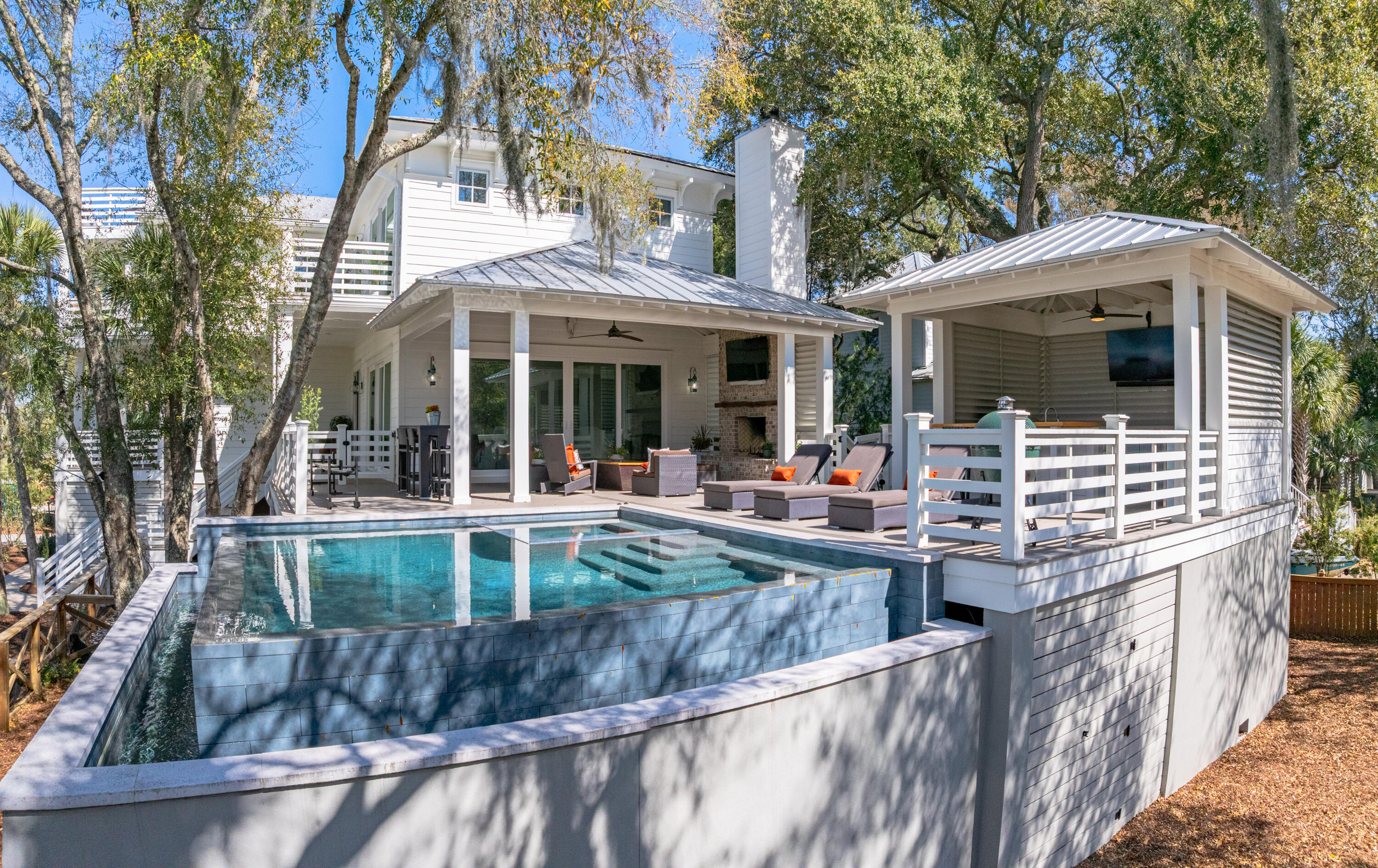 3200 Waterway Boulevard