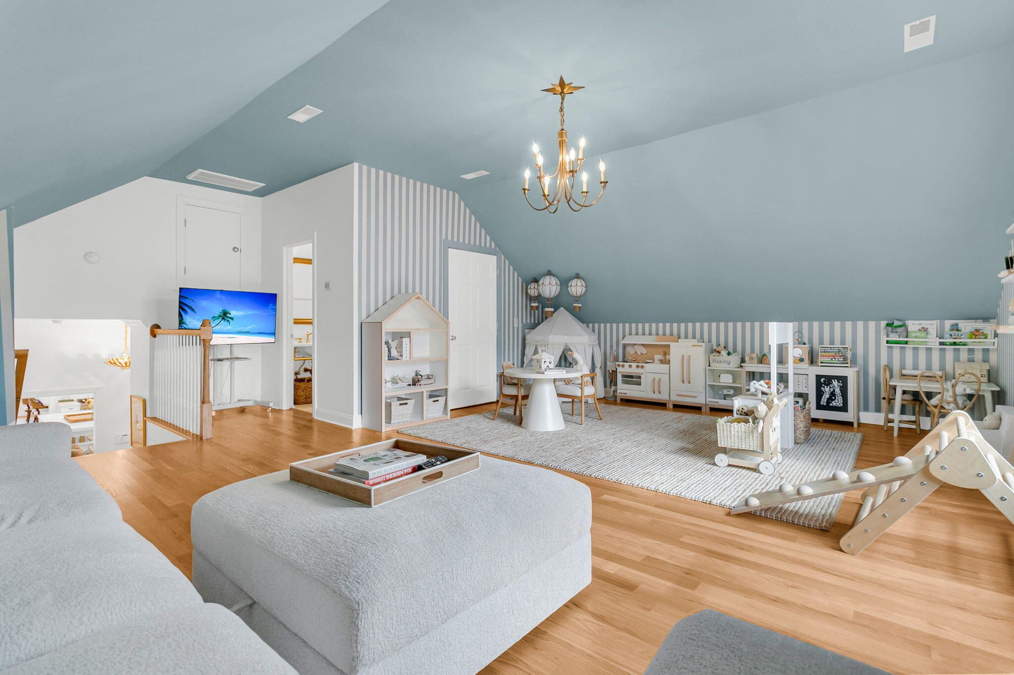 3593 Henrietta Hartford Road