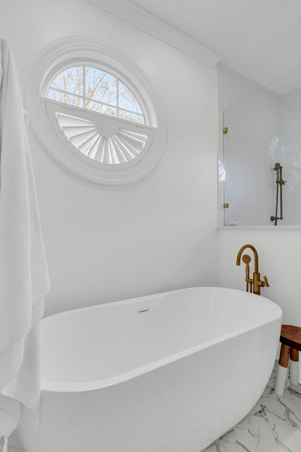 3593 Henrietta Hartford Road