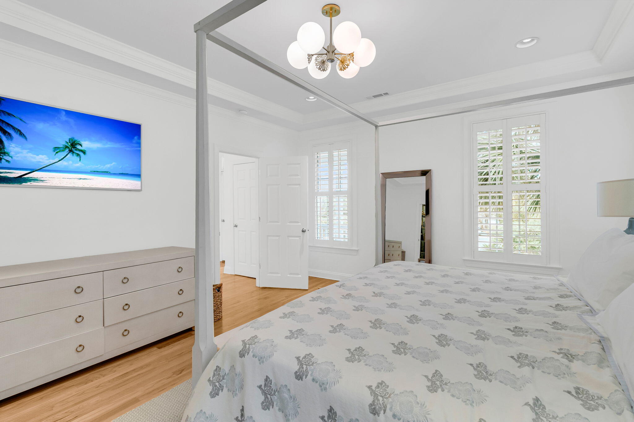 3593 Henrietta Hartford Road