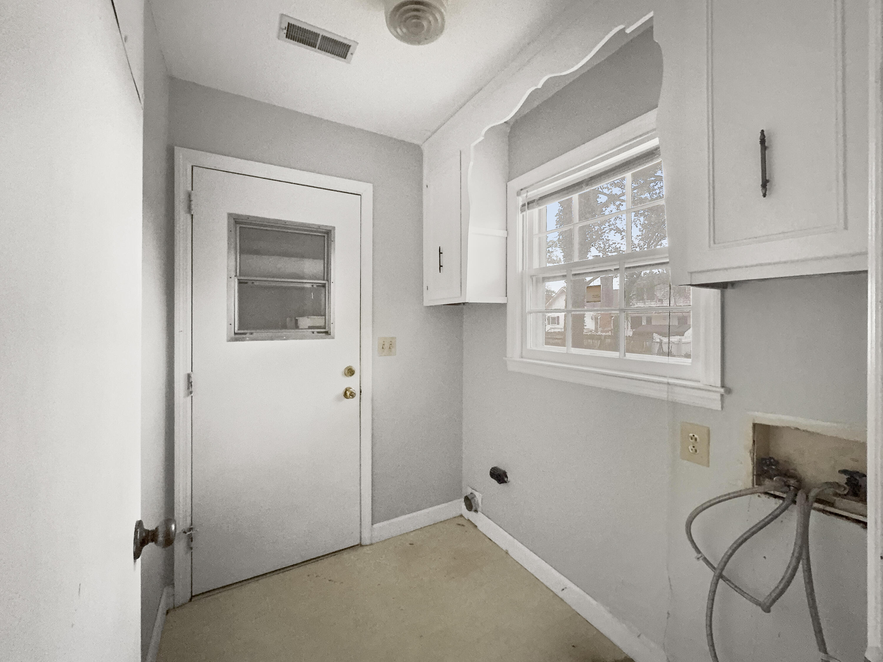 4341 Helene Drive