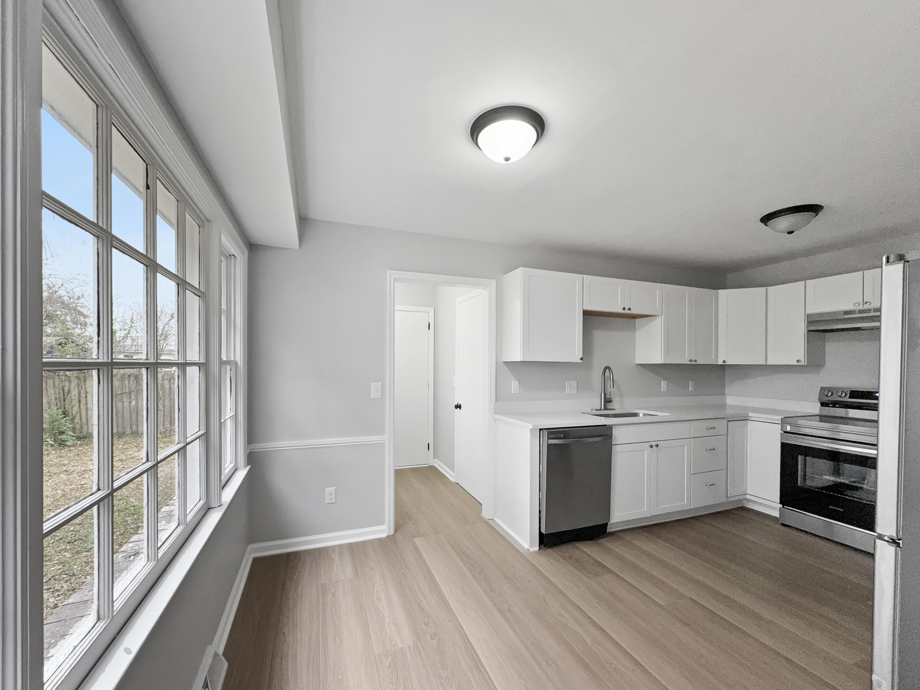 4343 Helene Drive