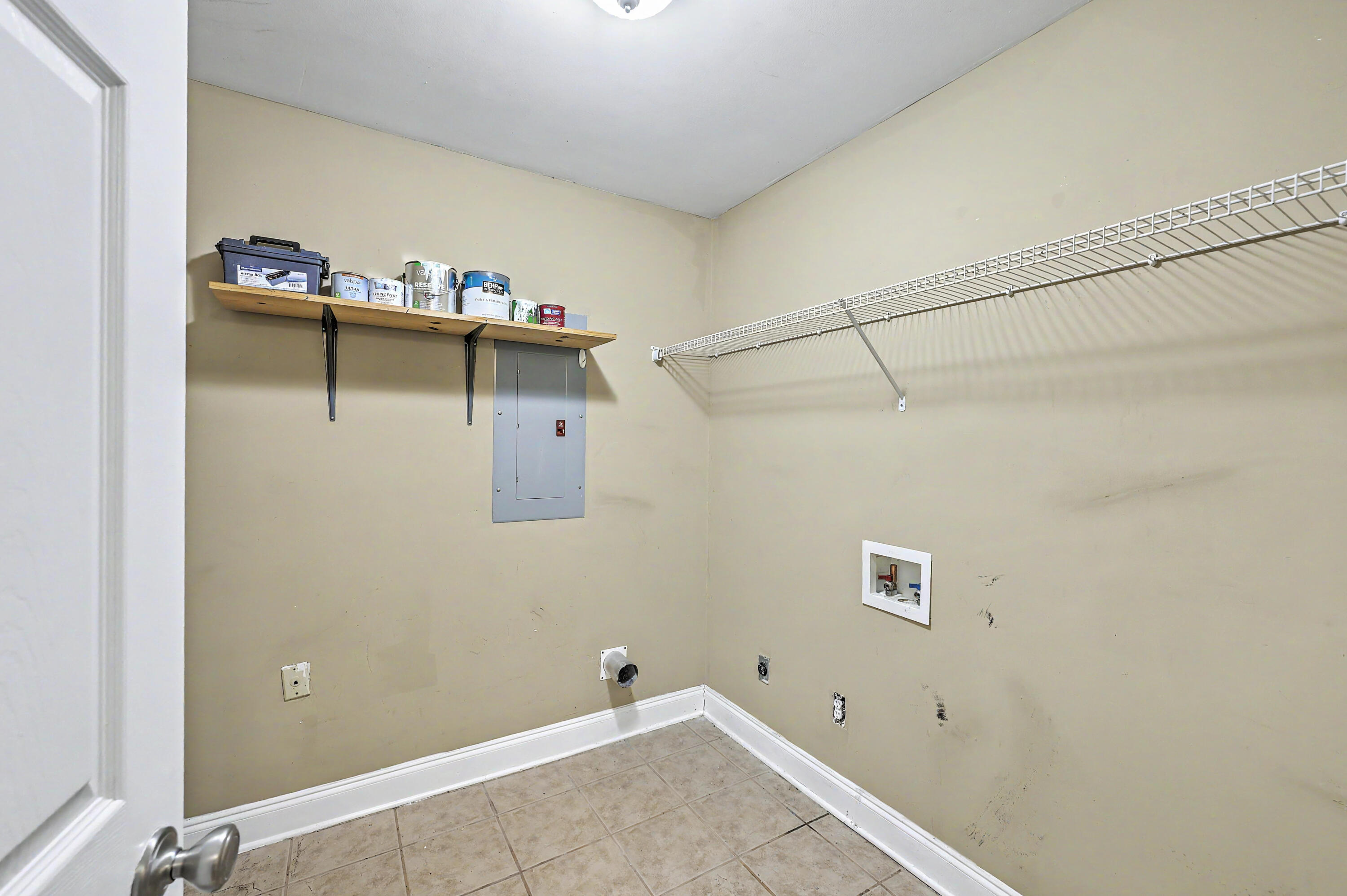 23 Brockman Drive Unit C Unit: Unit 23-C