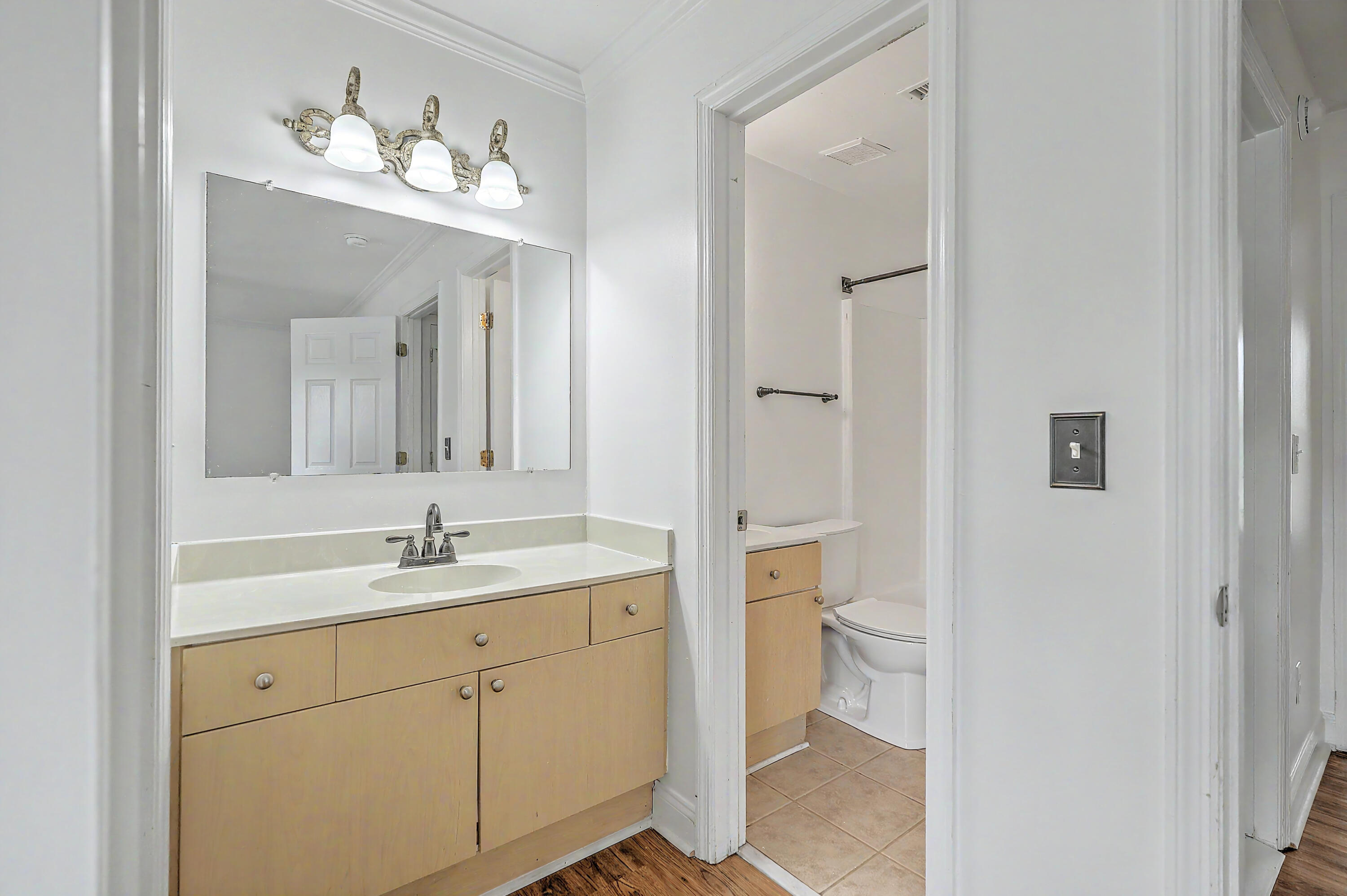 23 Brockman Drive Unit C Unit: Unit 23-C