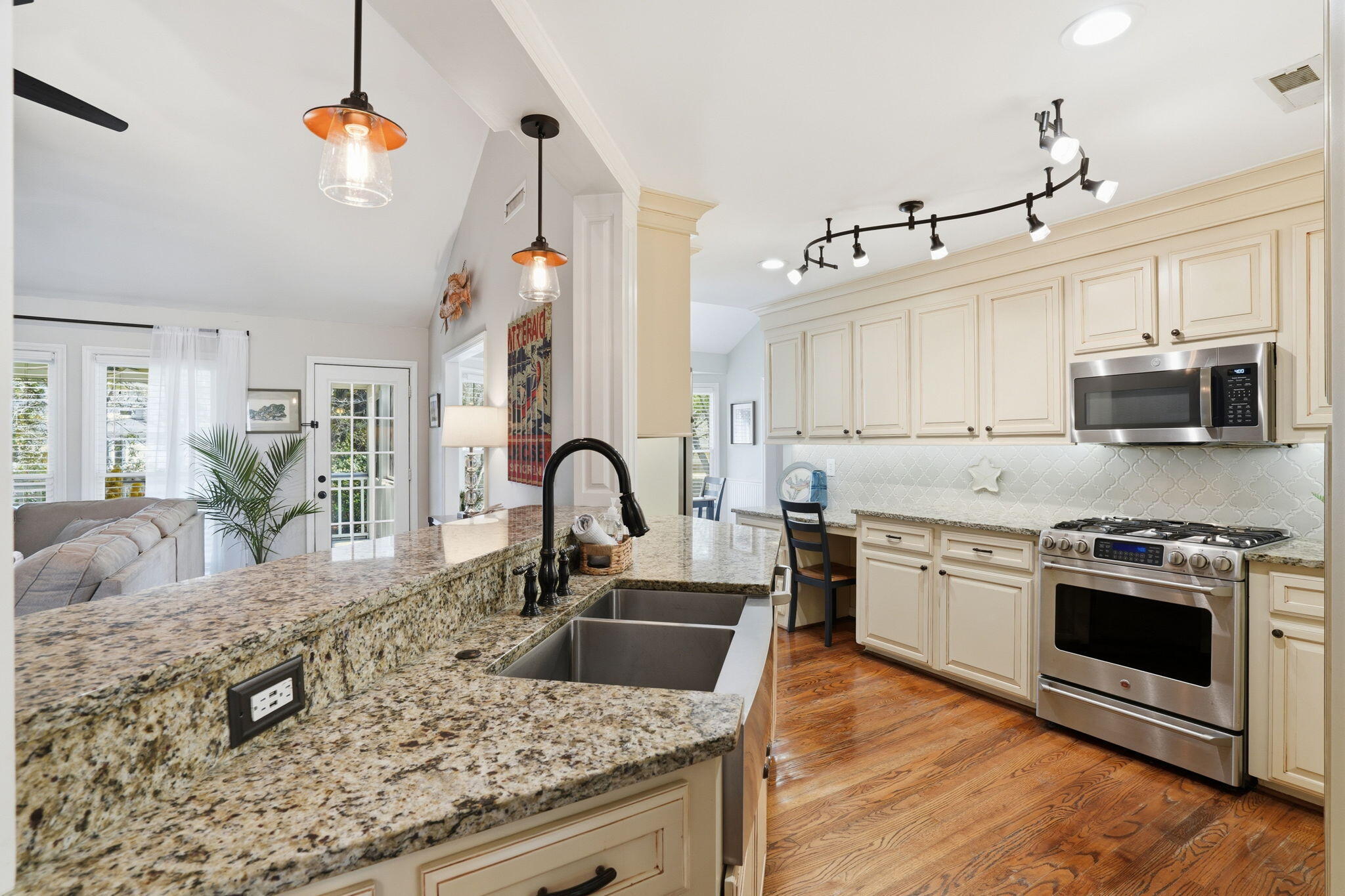 1098 Blue Marlin Drive