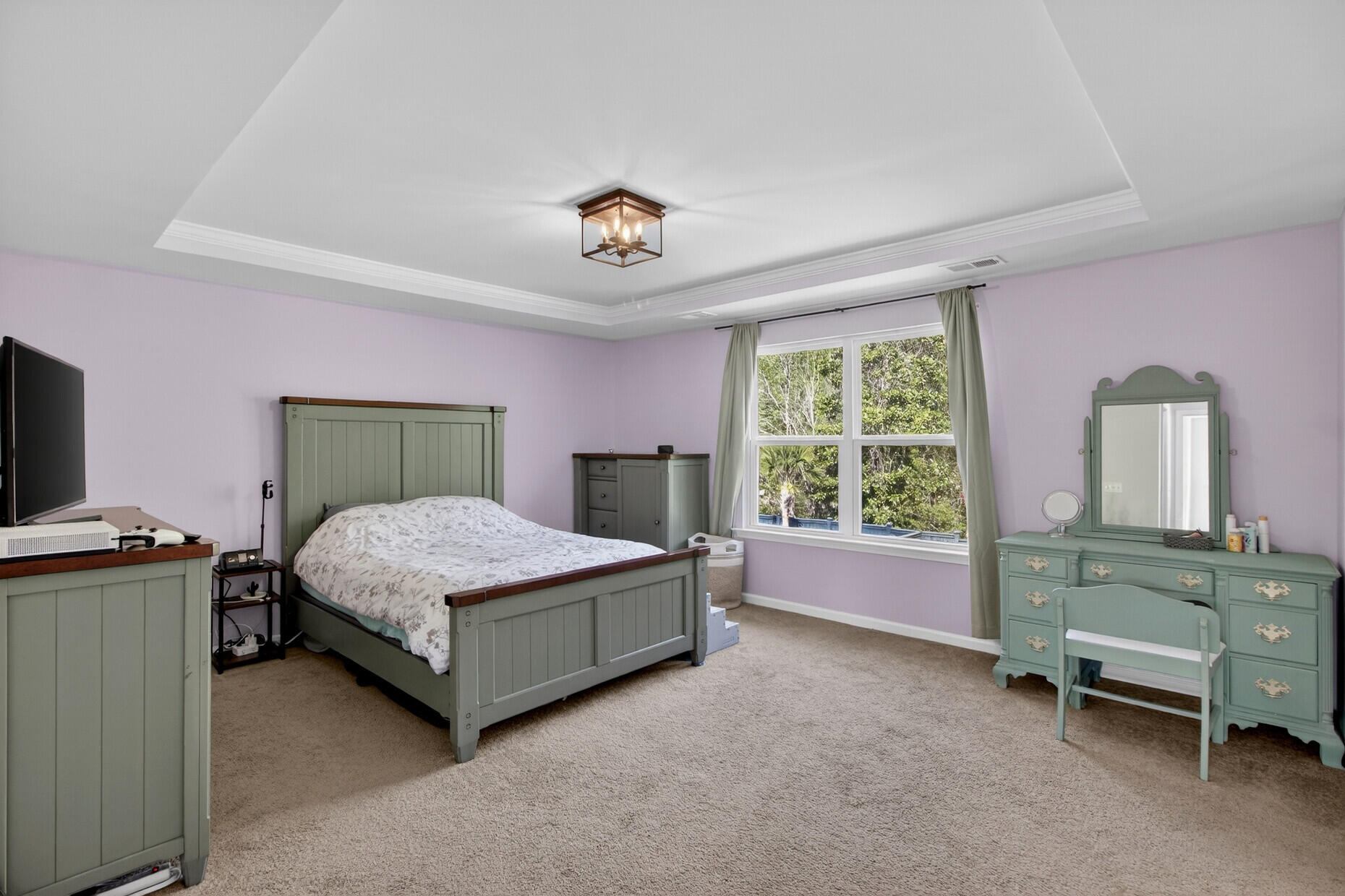 1903 Toland Court