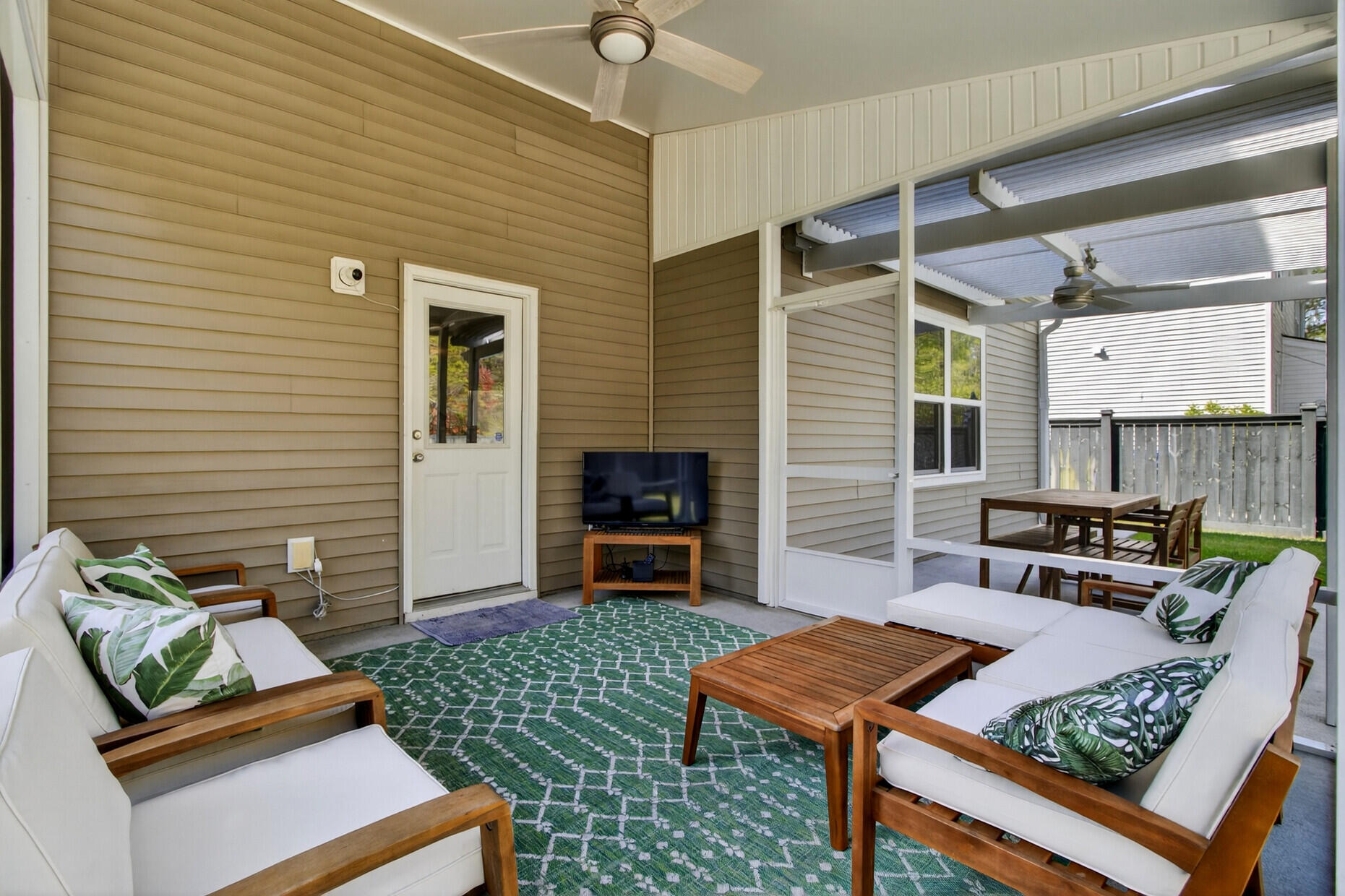 1903 Toland Court