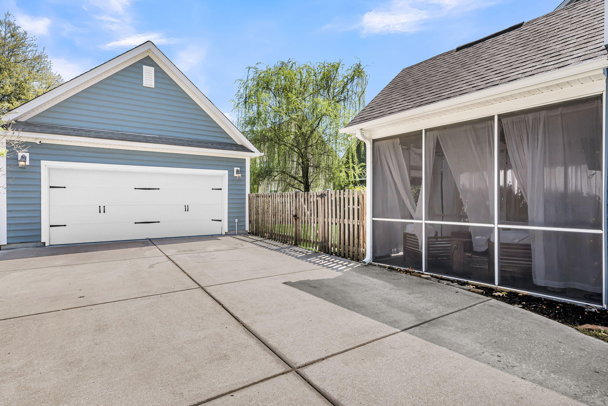 1634 Bluewater Way