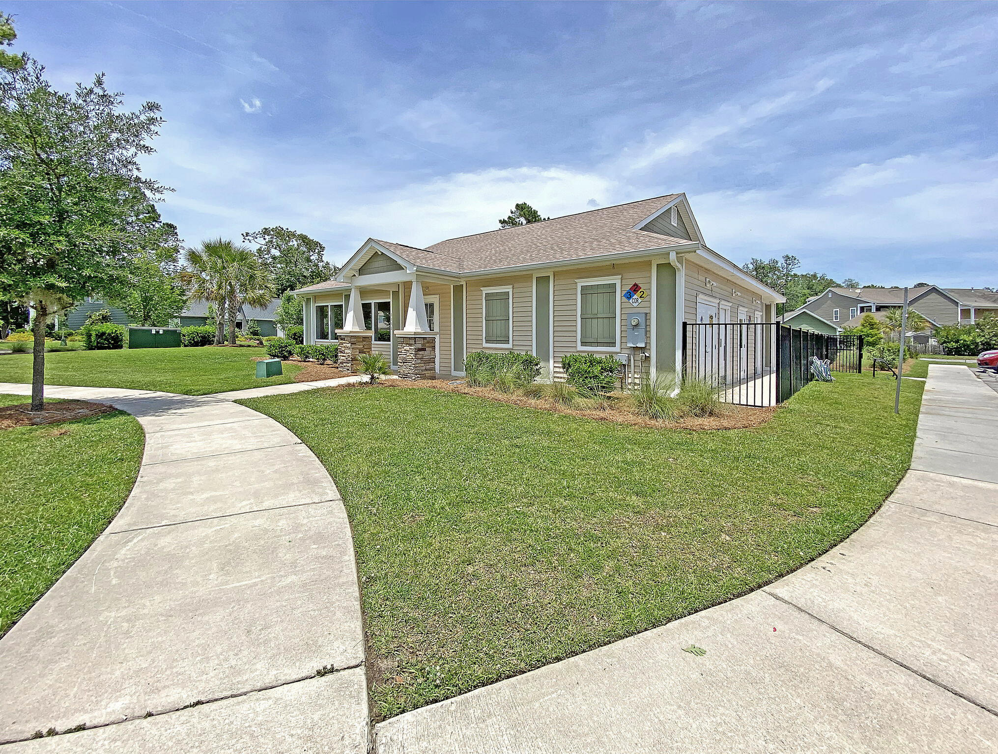 1634 Bluewater Way