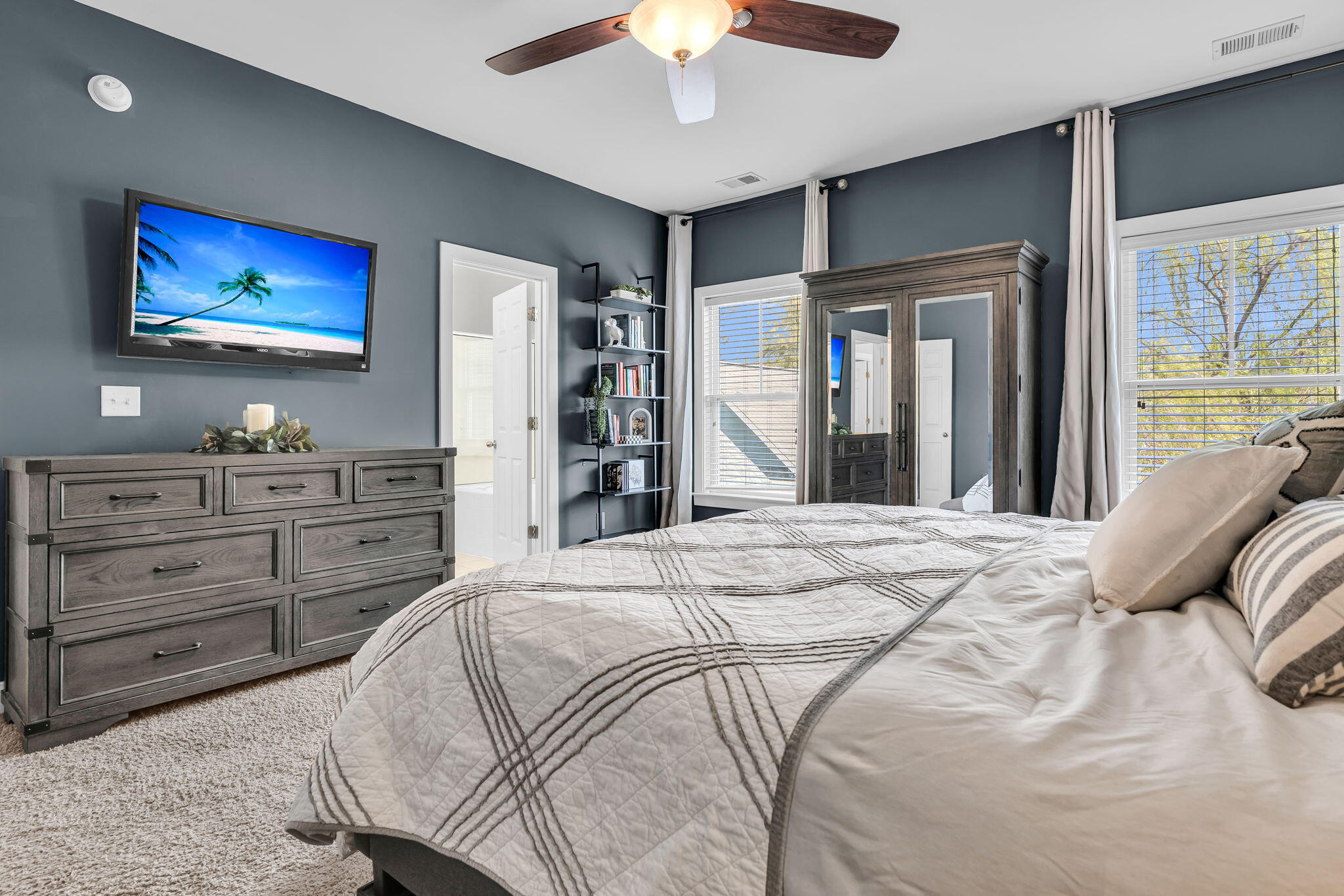 1634 Bluewater Way