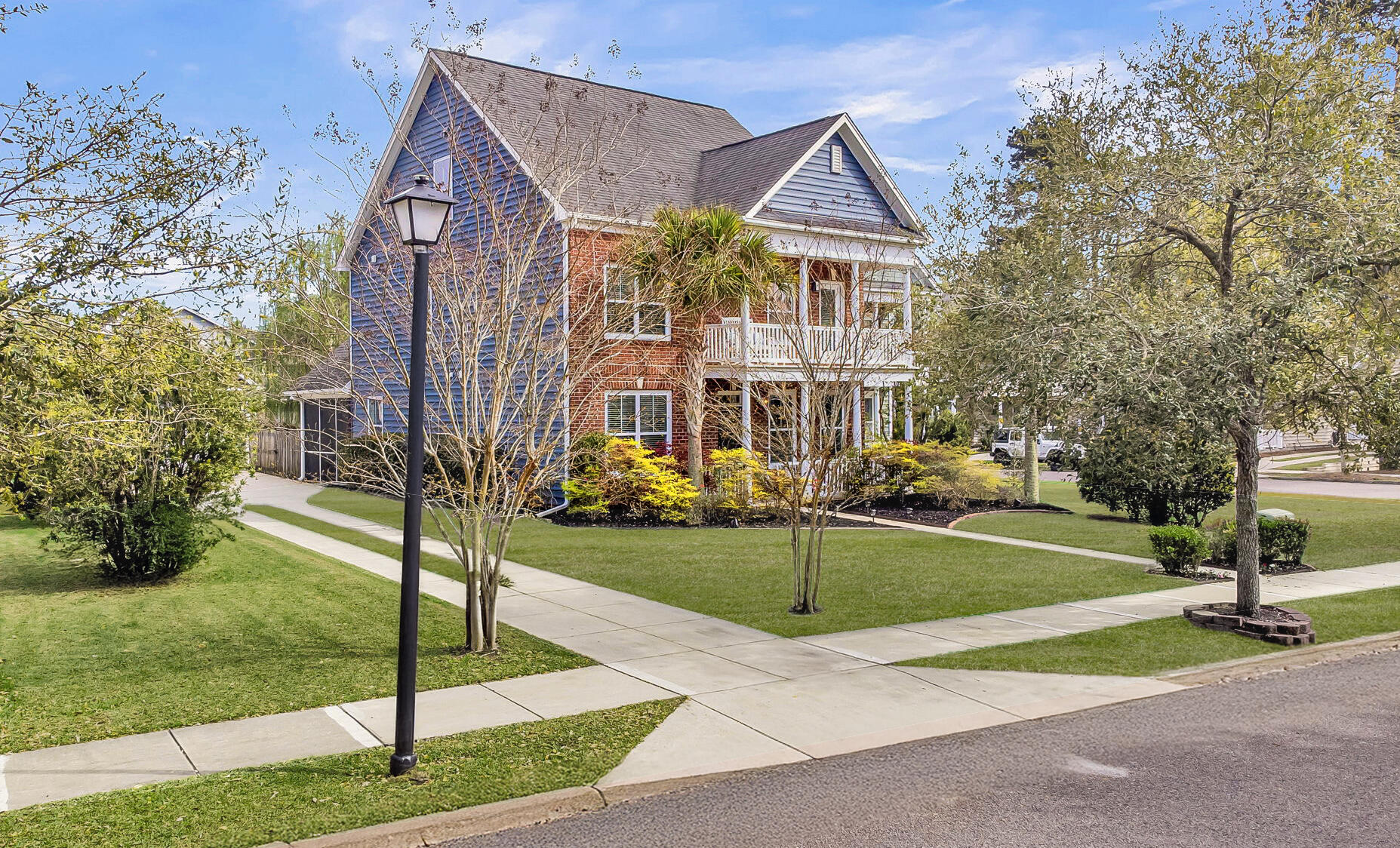 1634 Bluewater Way