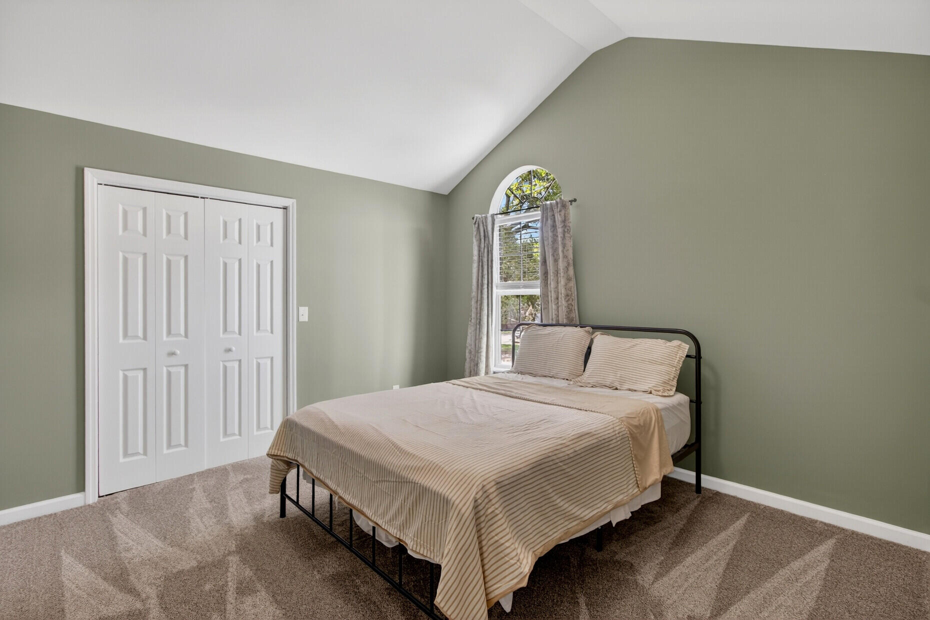 486 Planters Trace Drive