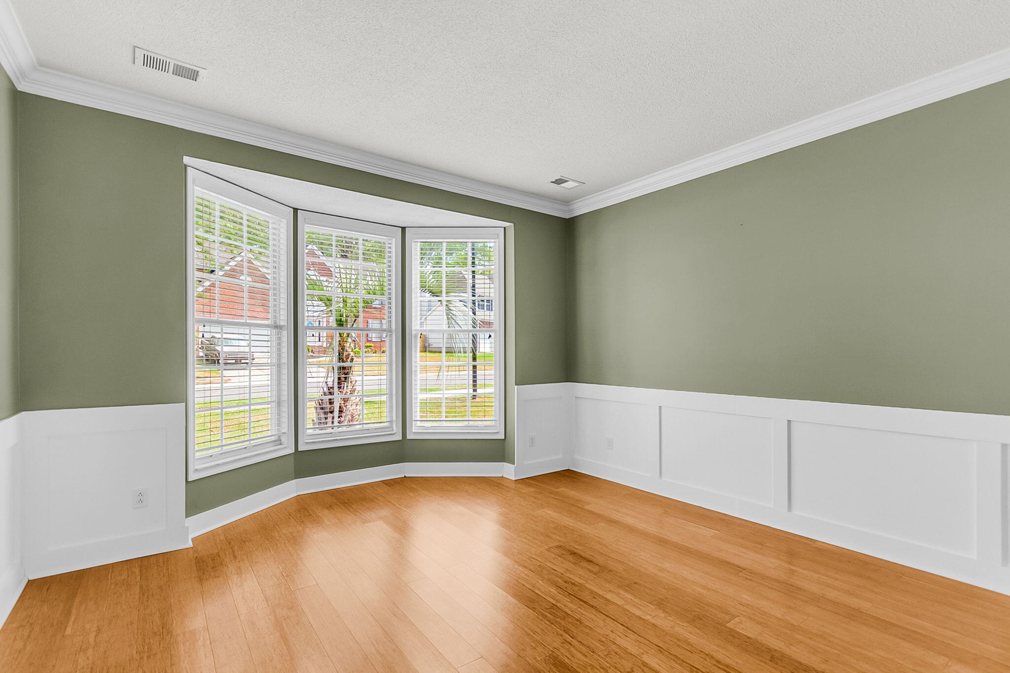 113 Waddington Trace