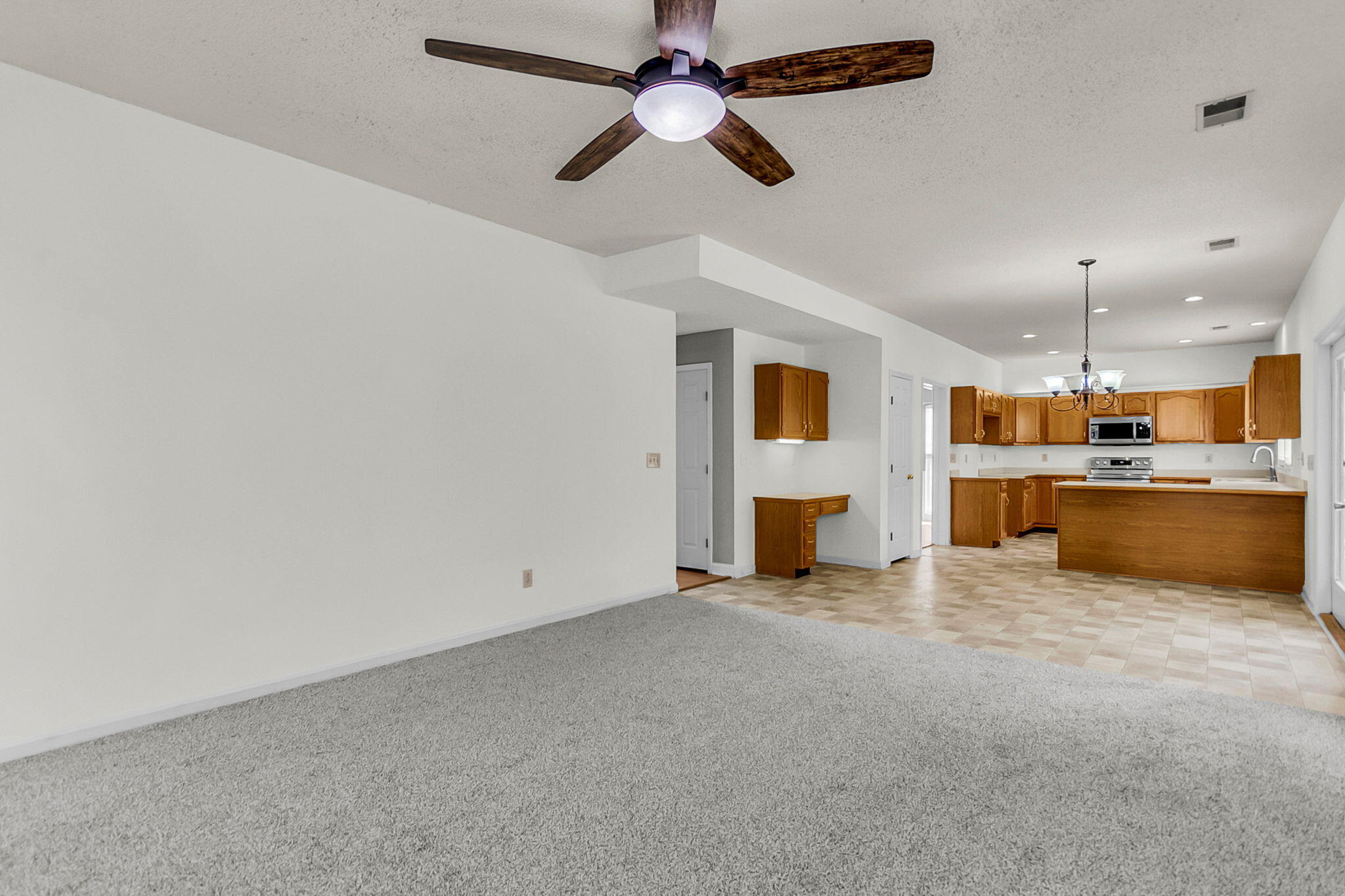 113 Waddington Trace