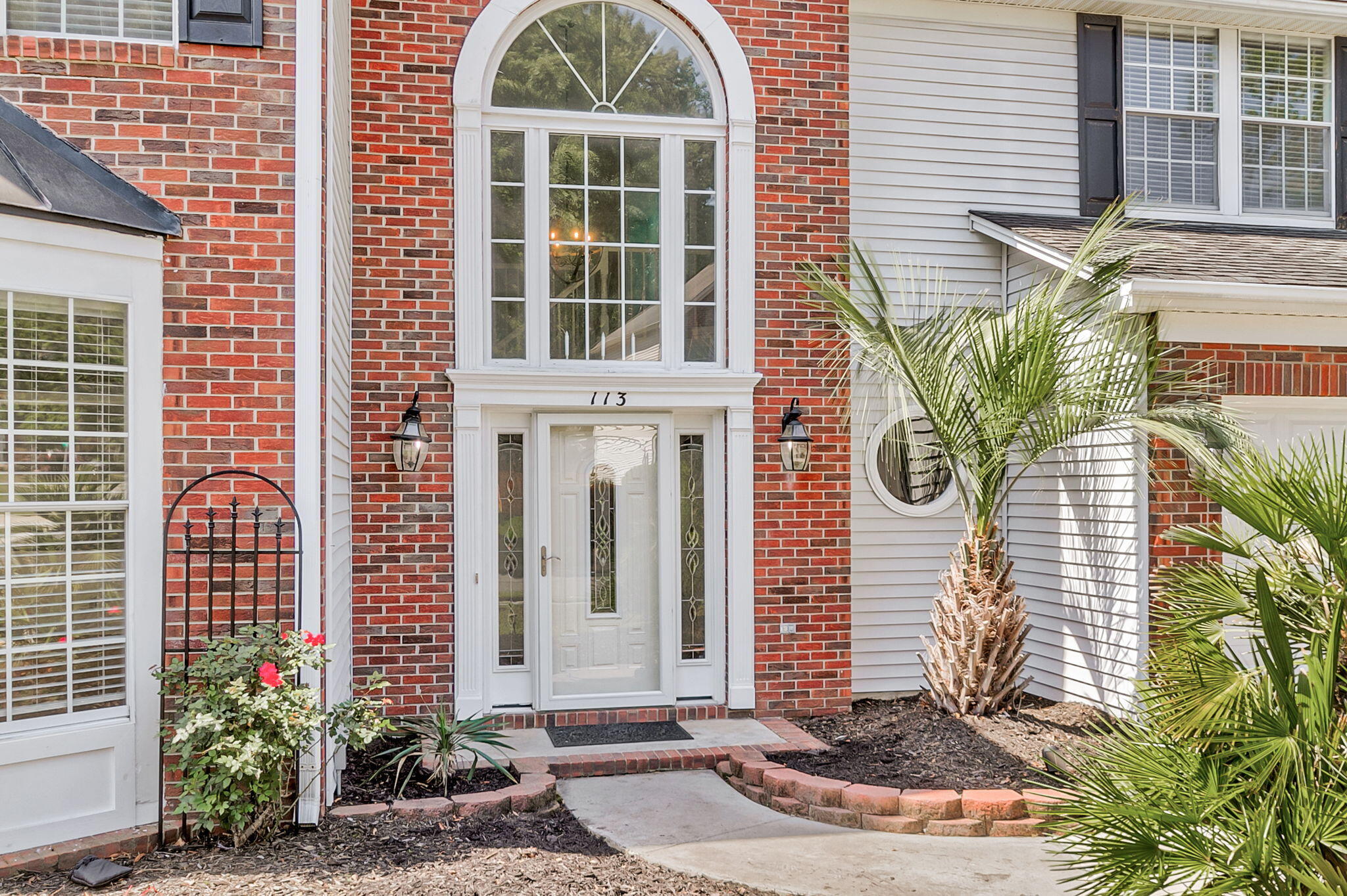 113 Waddington Trace