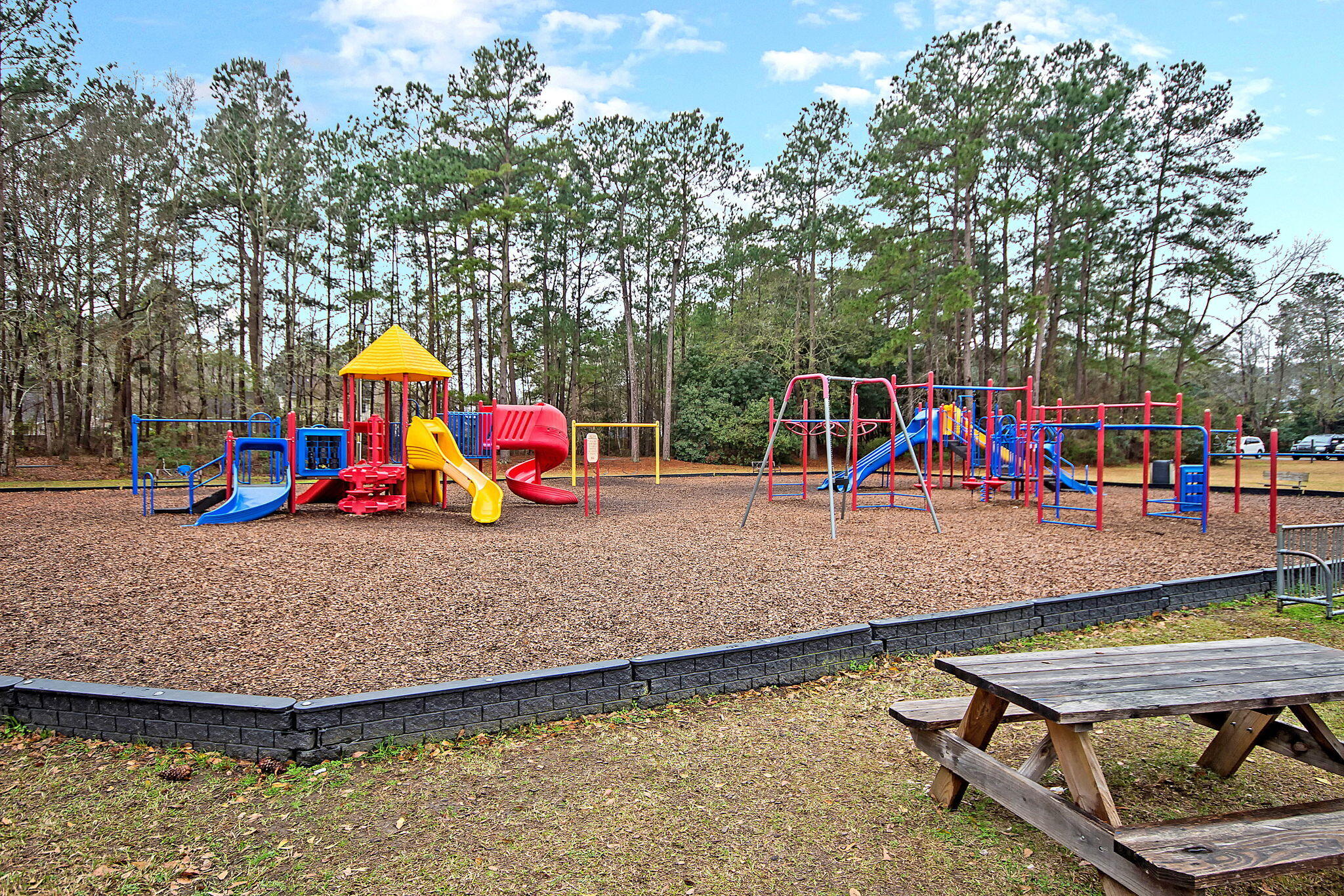 113 Waddington Trace