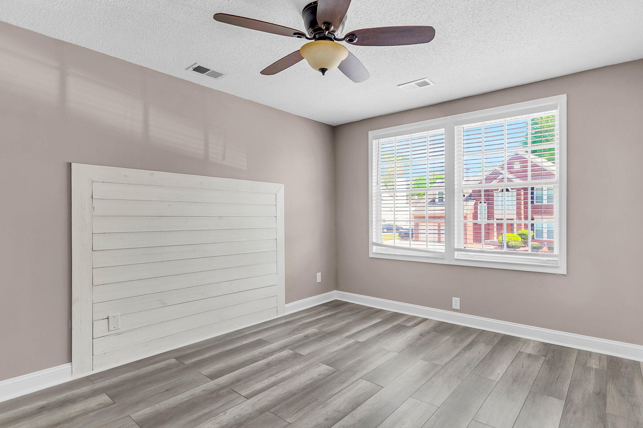 113 Waddington Trace