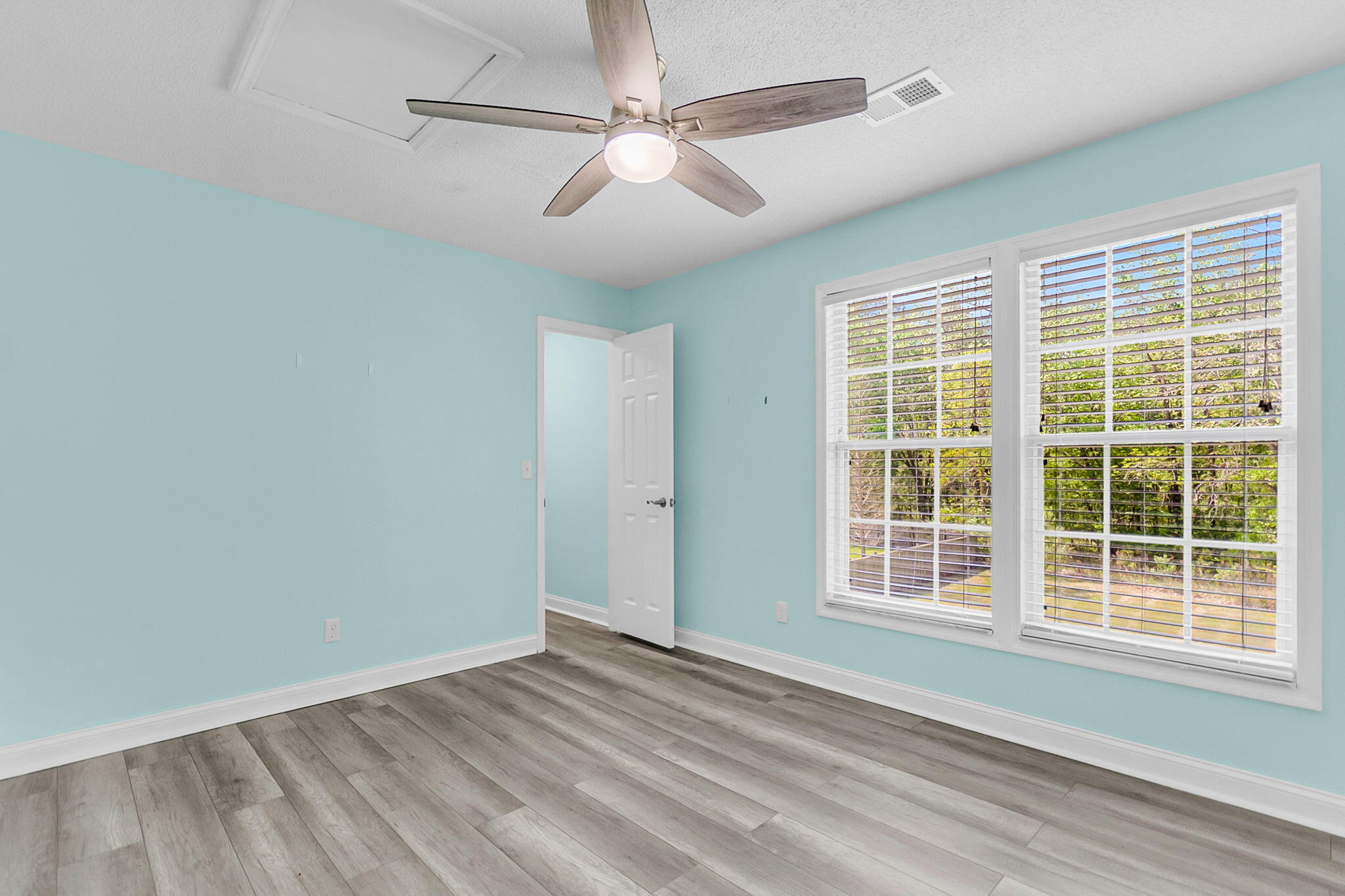 113 Waddington Trace