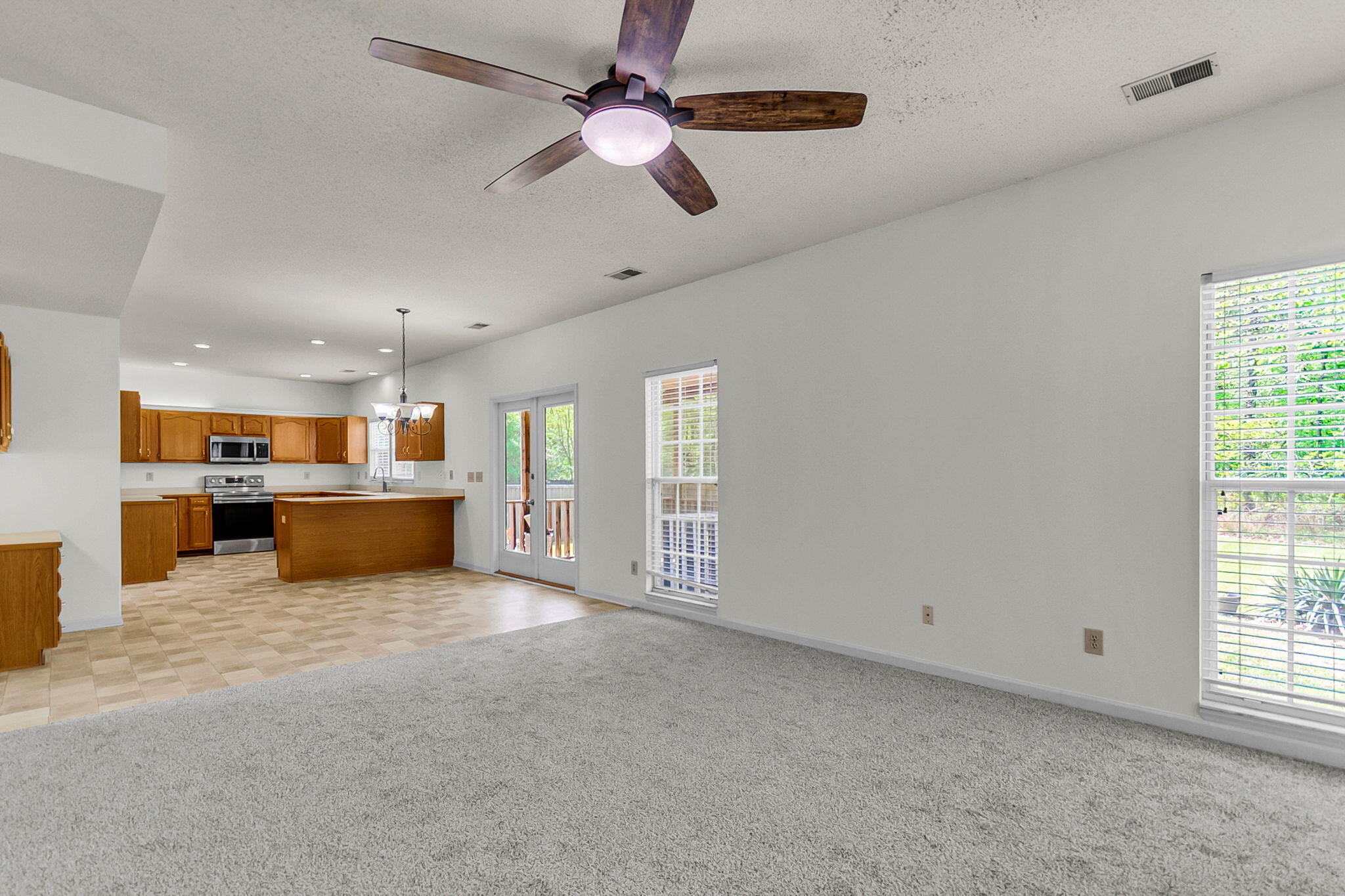 113 Waddington Trace