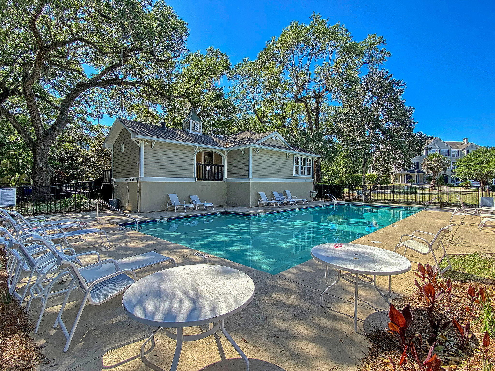 2923 Woodland Park Drive