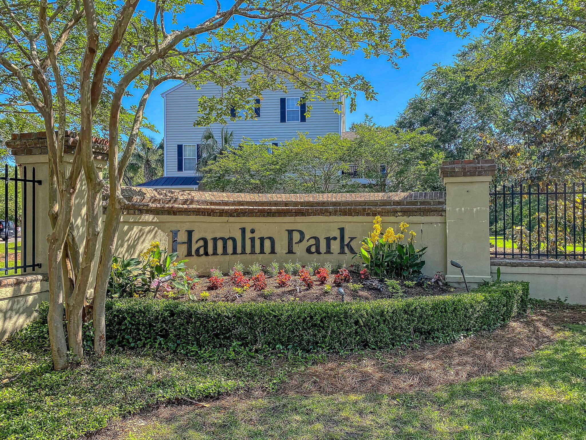 2923 Woodland Park Drive