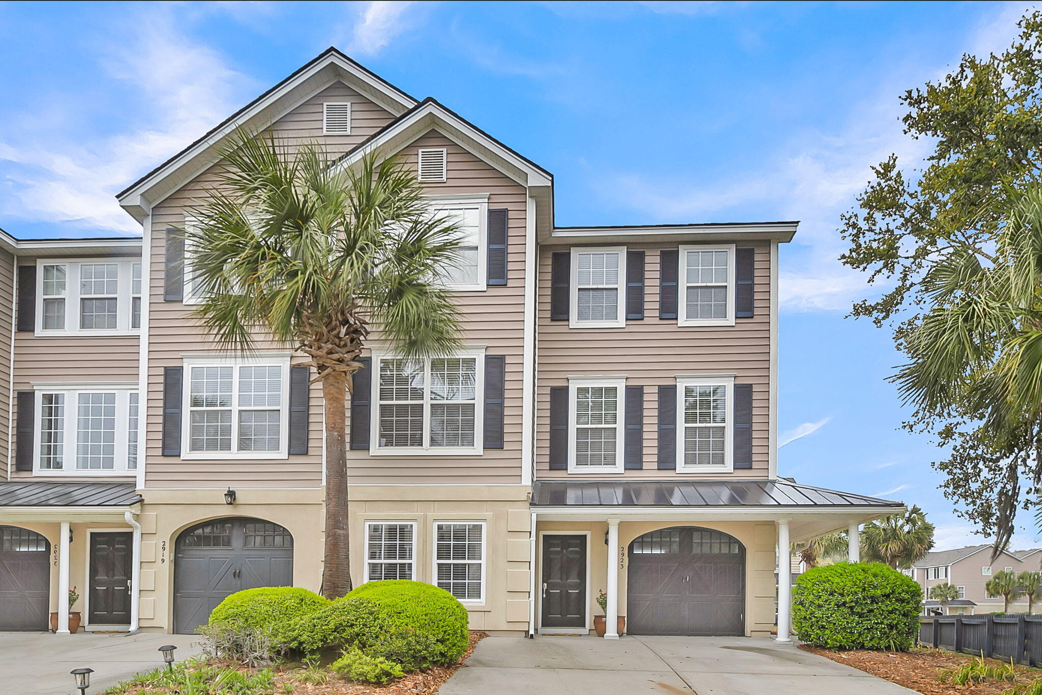 2923 Woodland Park Drive