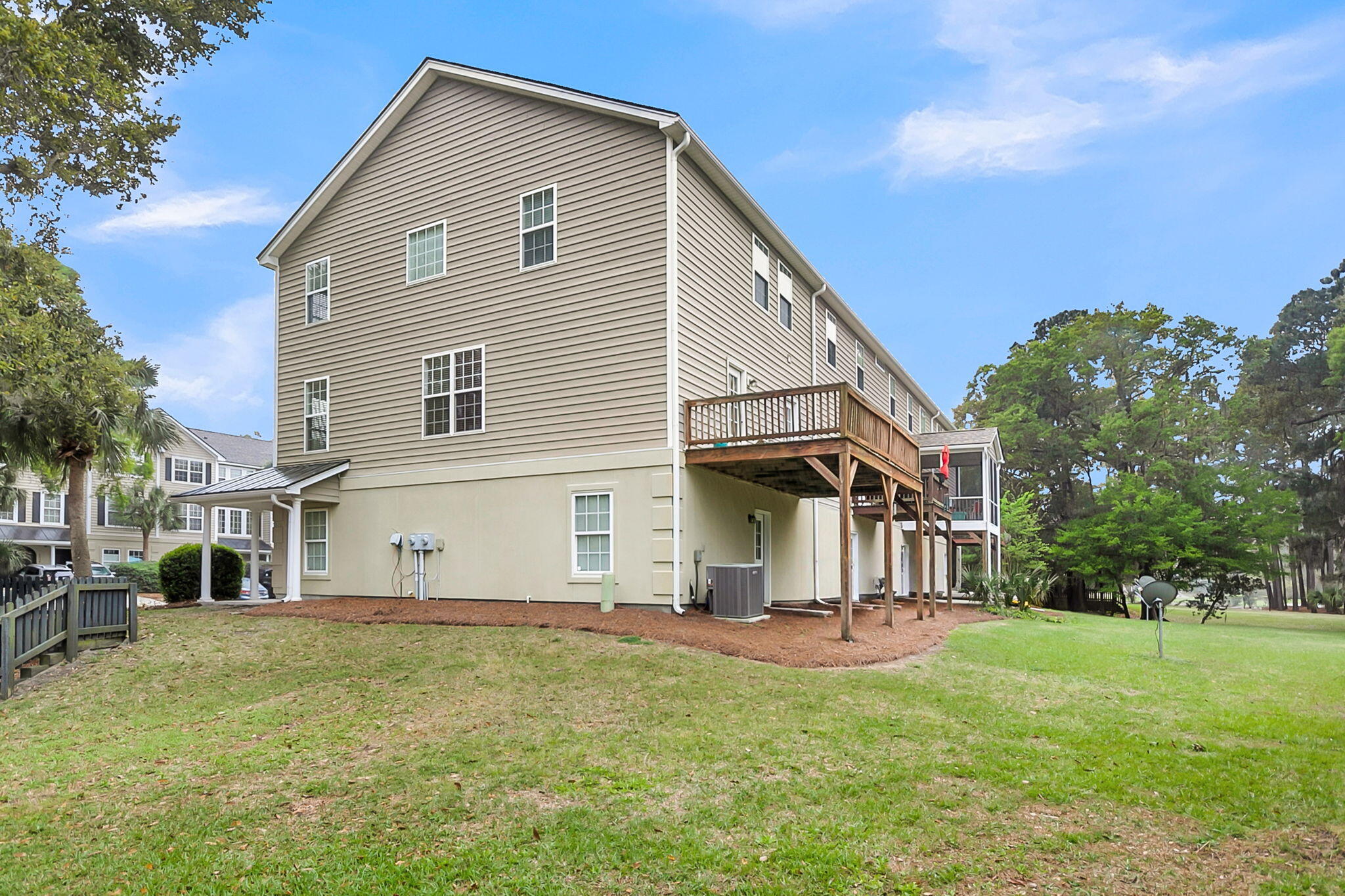 2923 Woodland Park Drive