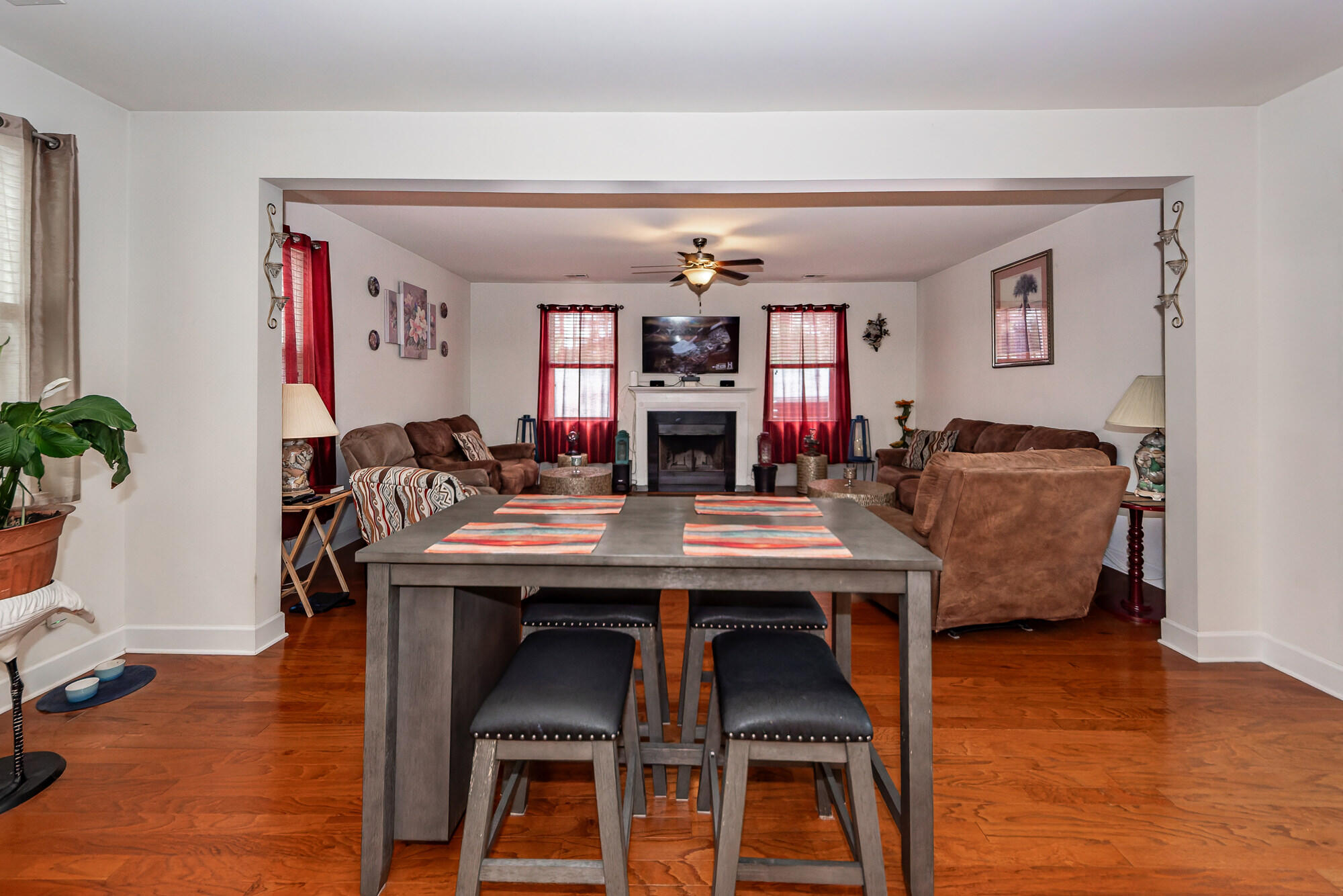 320 Bracken Fern Road