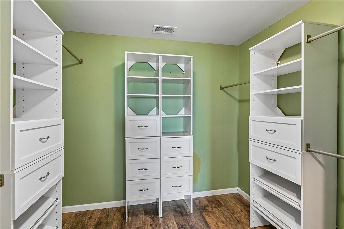 9906 Winged Elm Street