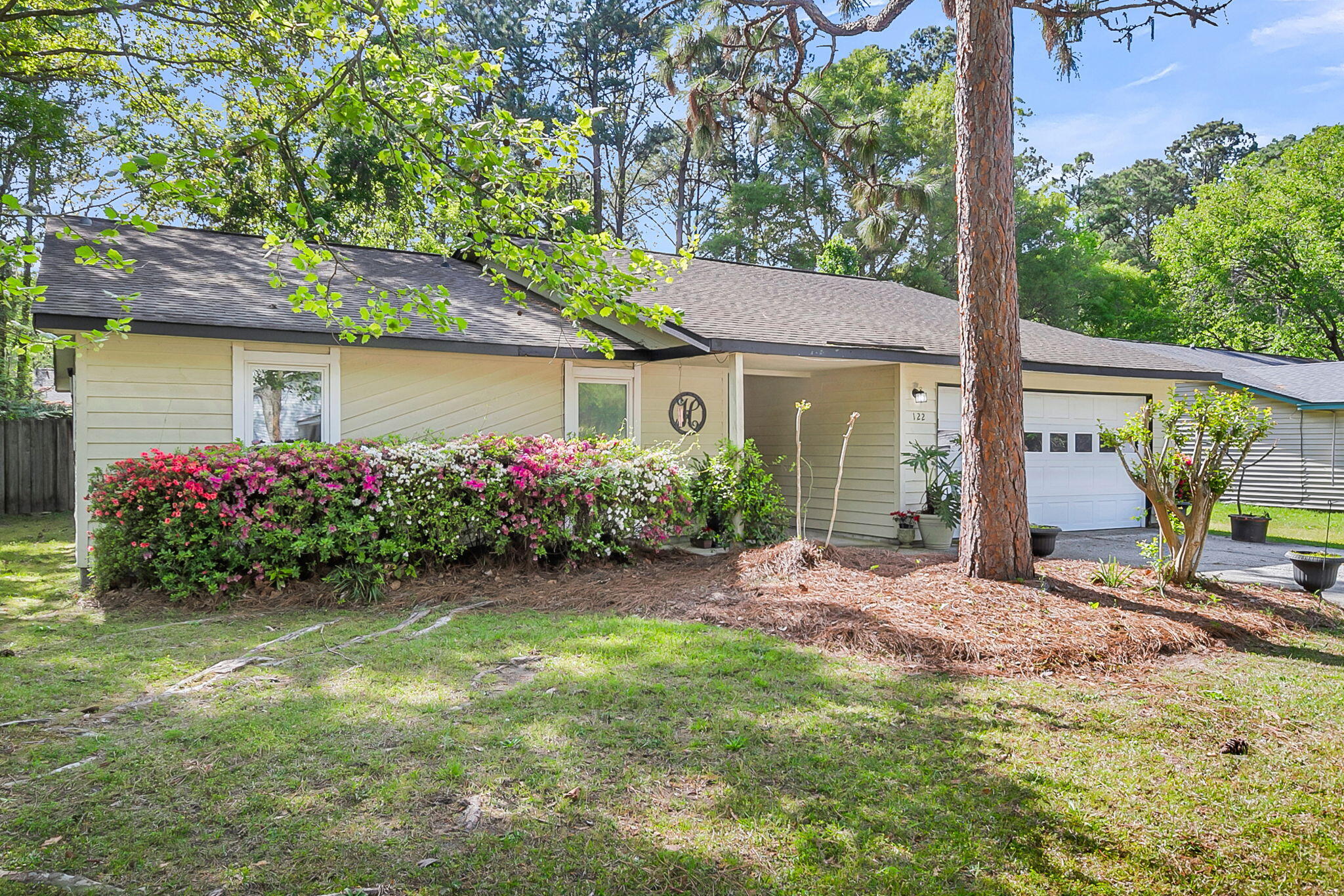 122 Bradd Street