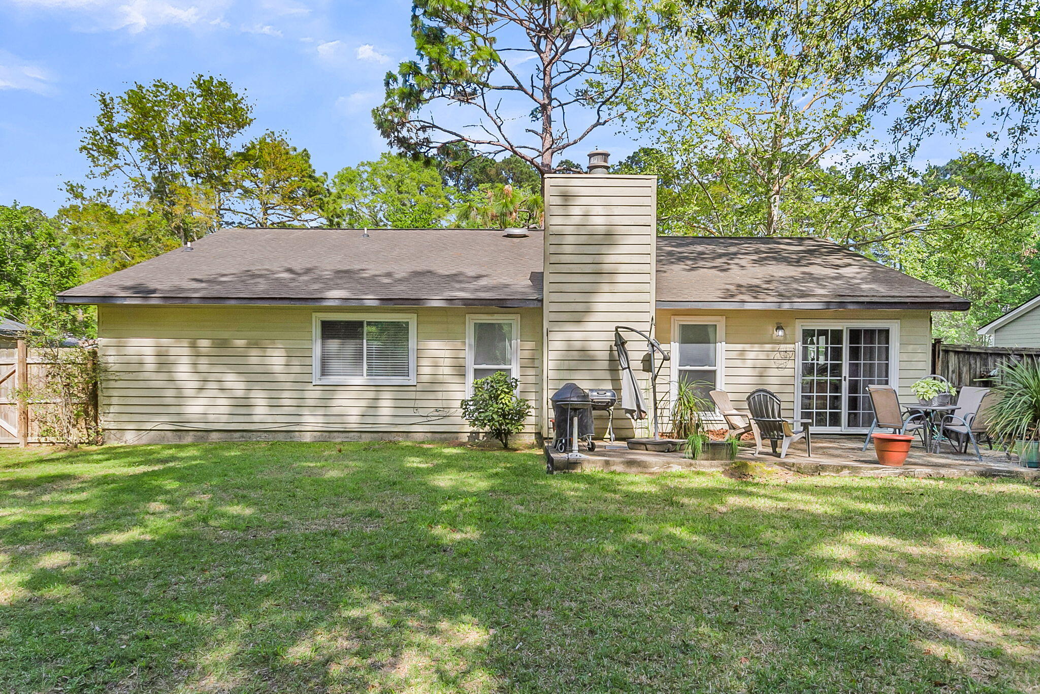 122 Bradd Street