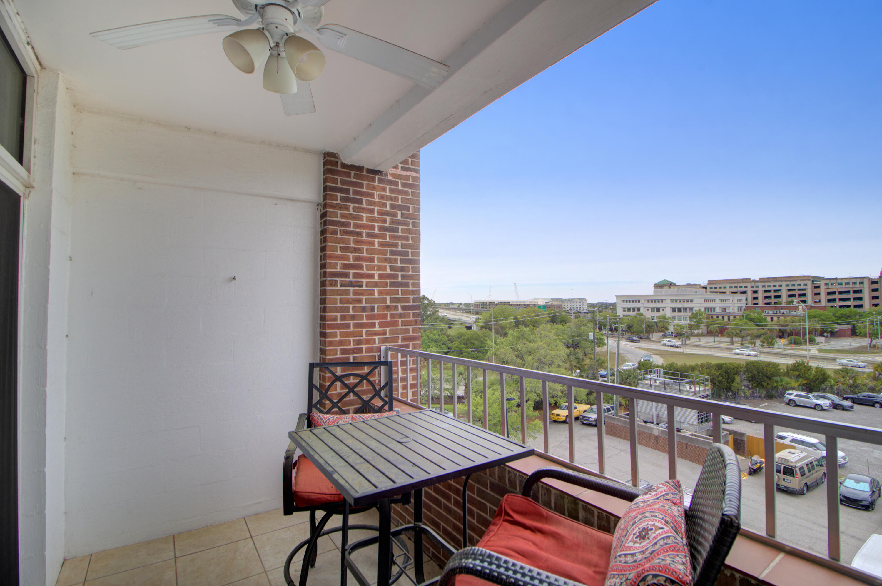 14 Lockwood Drive Apt 3h