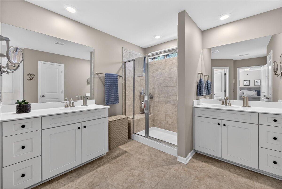 9955 Honeylocust Lane