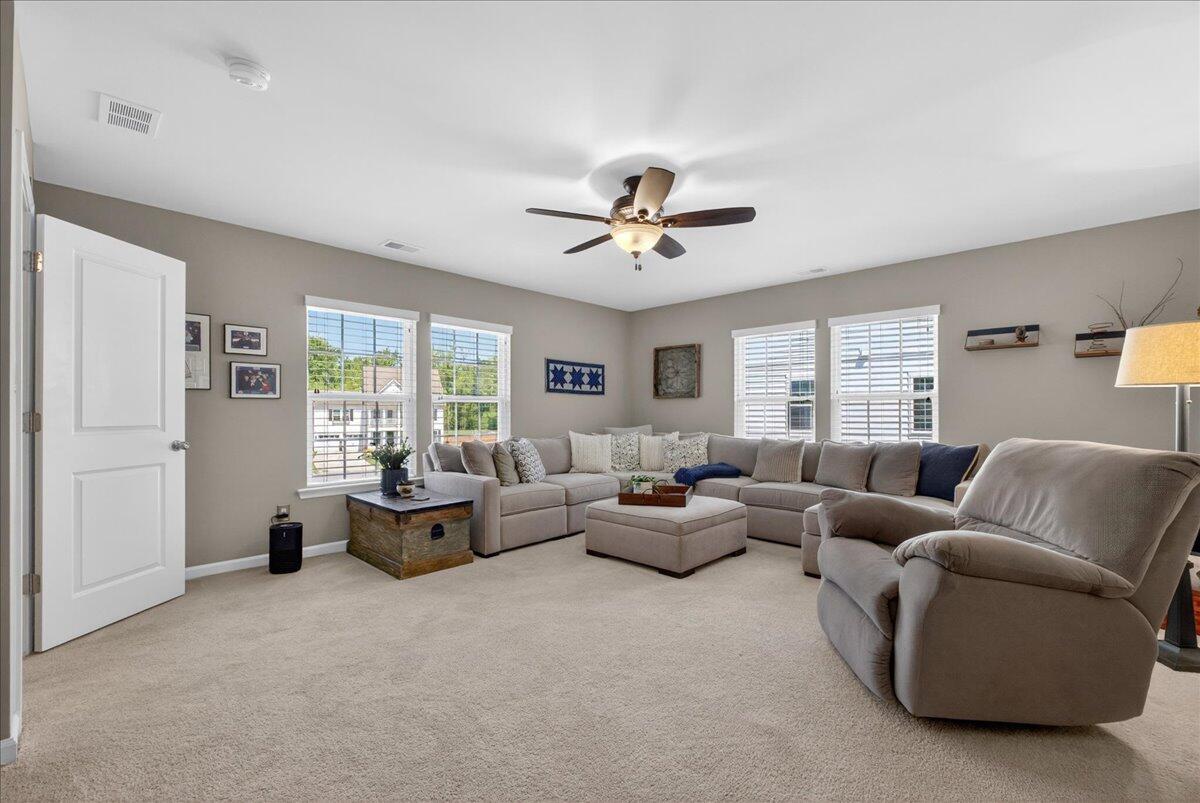 9955 Honeylocust Lane