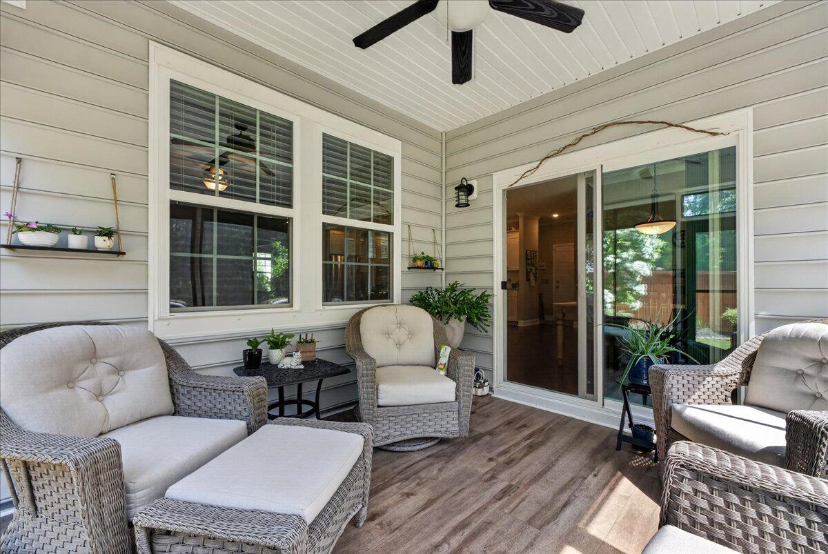 9955 Honeylocust Lane