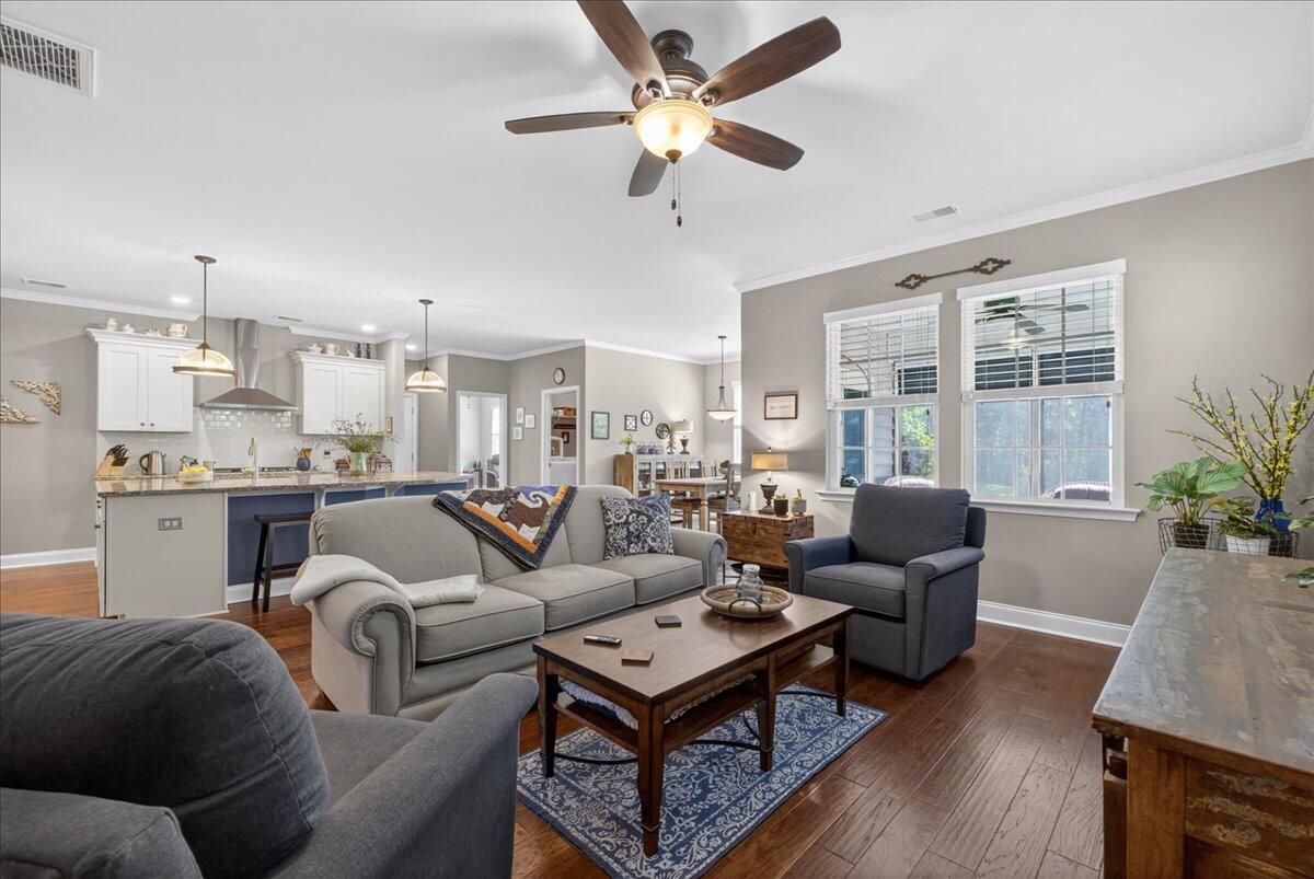 9955 Honeylocust Lane