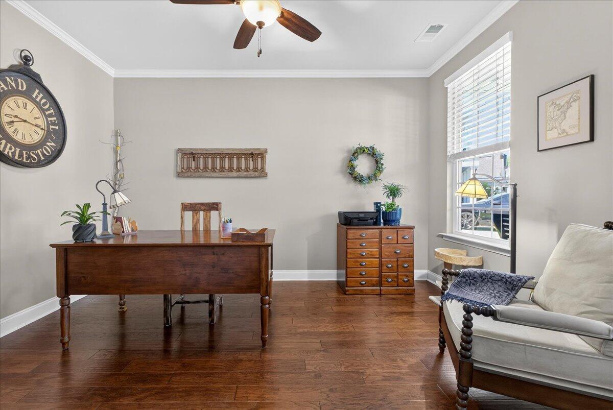 9955 Honeylocust Lane
