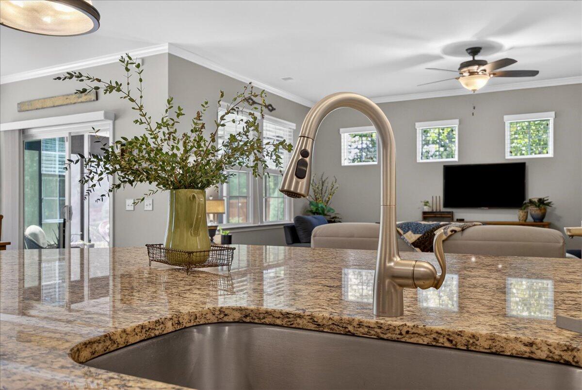 9955 Honeylocust Lane