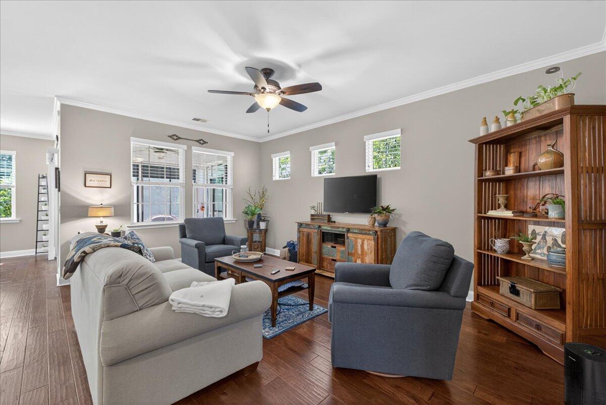 9955 Honeylocust Lane