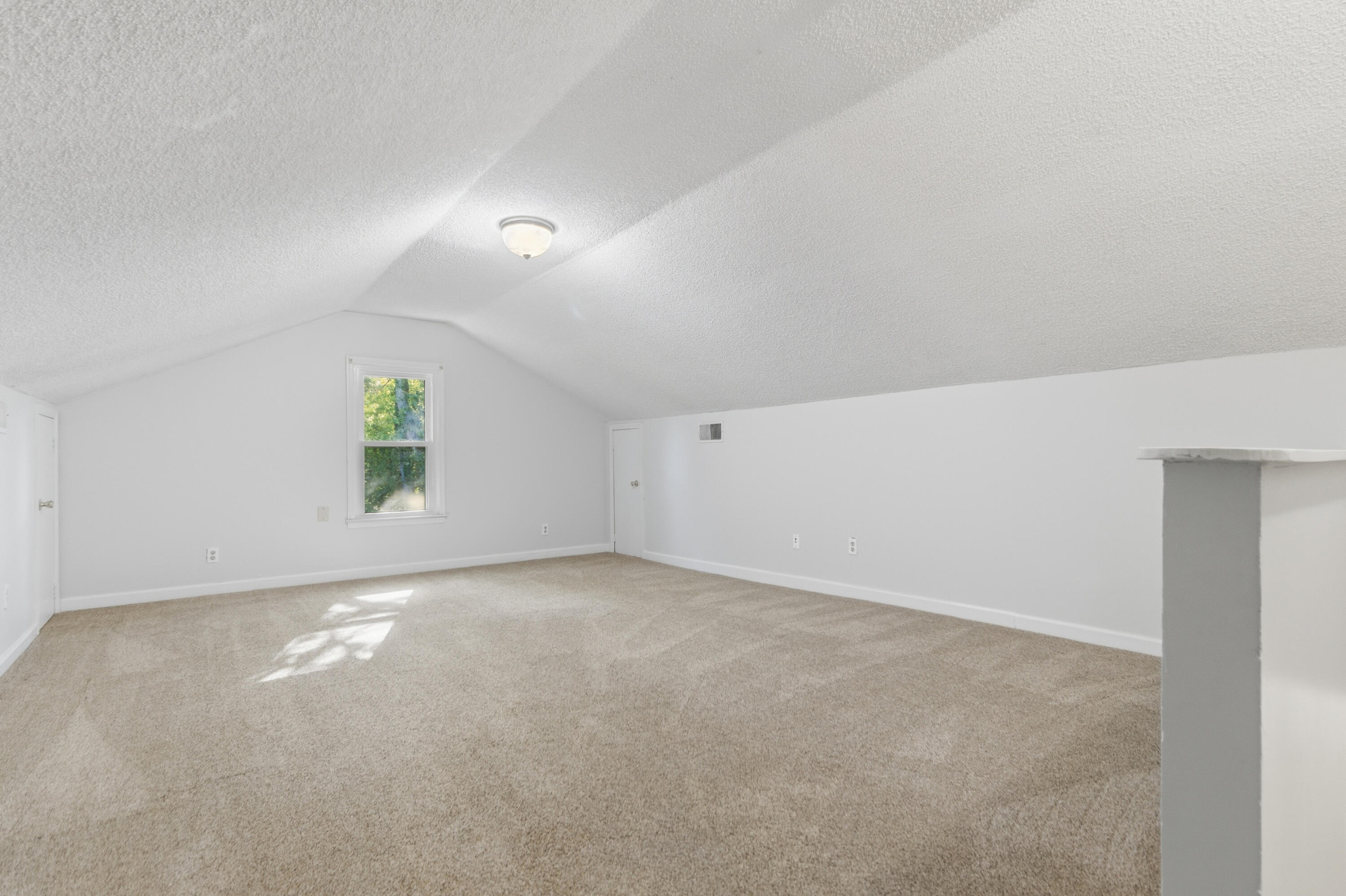 2322 Mckee Court