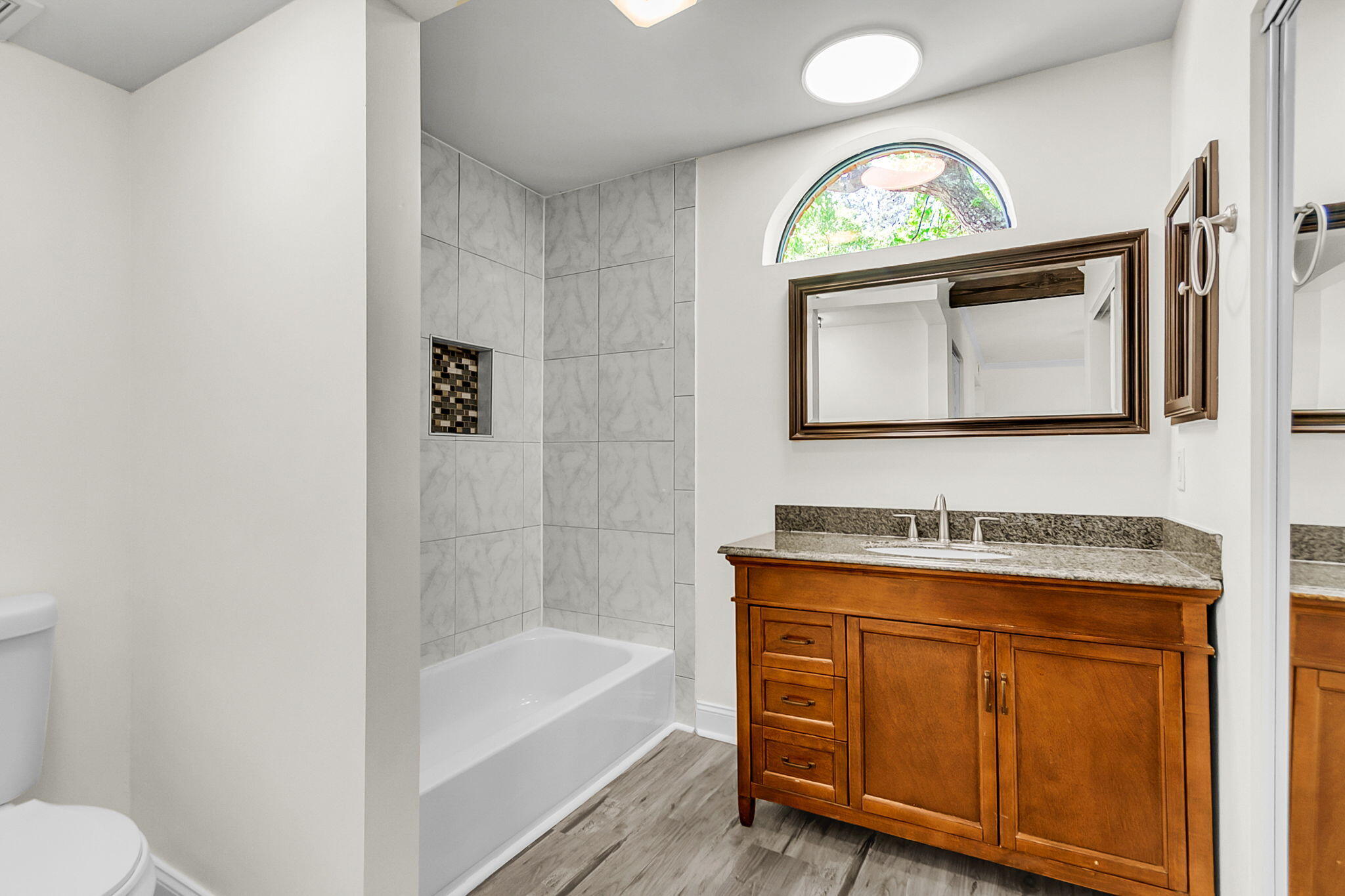 1866 Montclair Drive Unit D